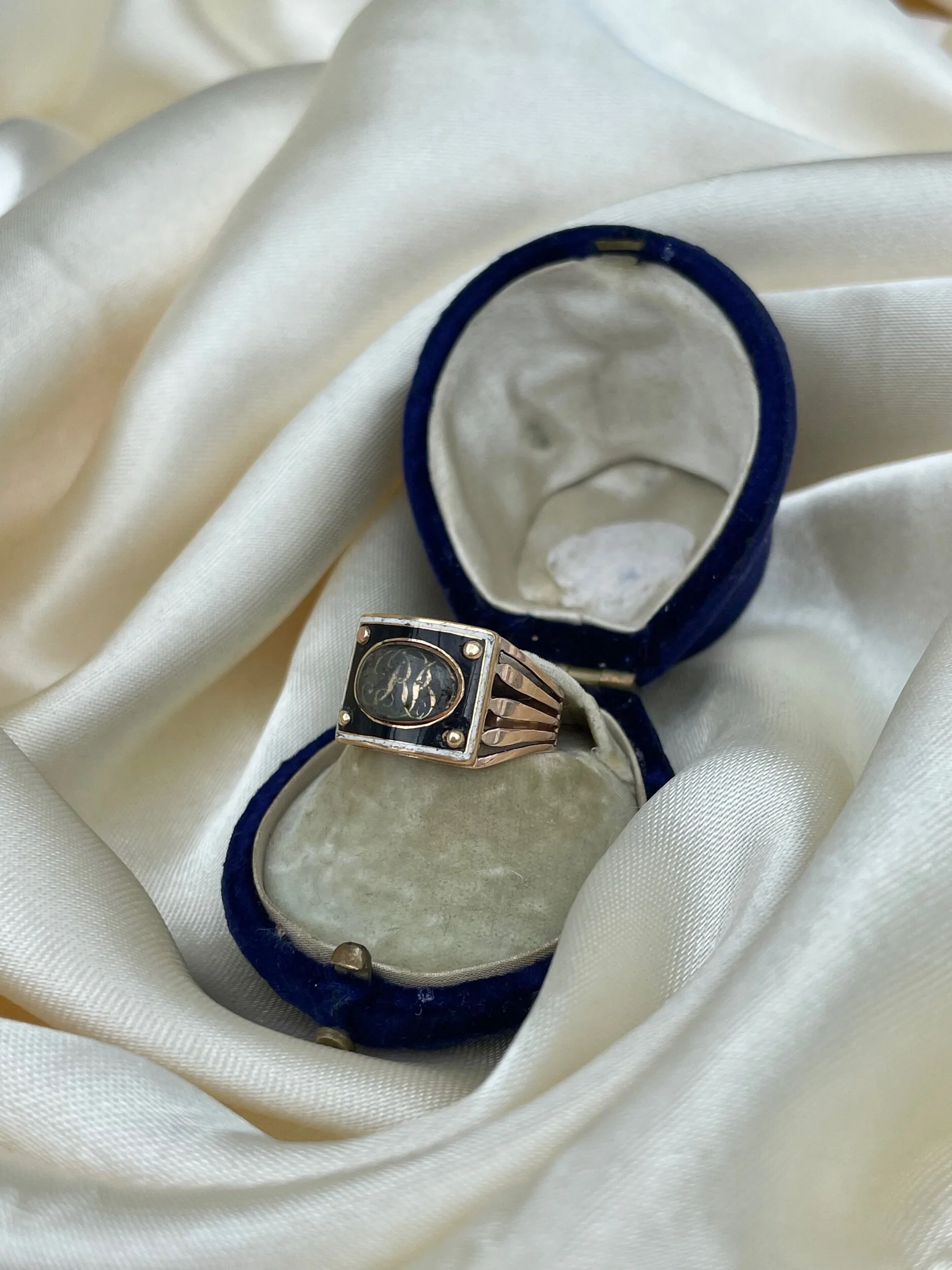 133F04E9-E7F0-41CA-86FC-9343EB75F8B8