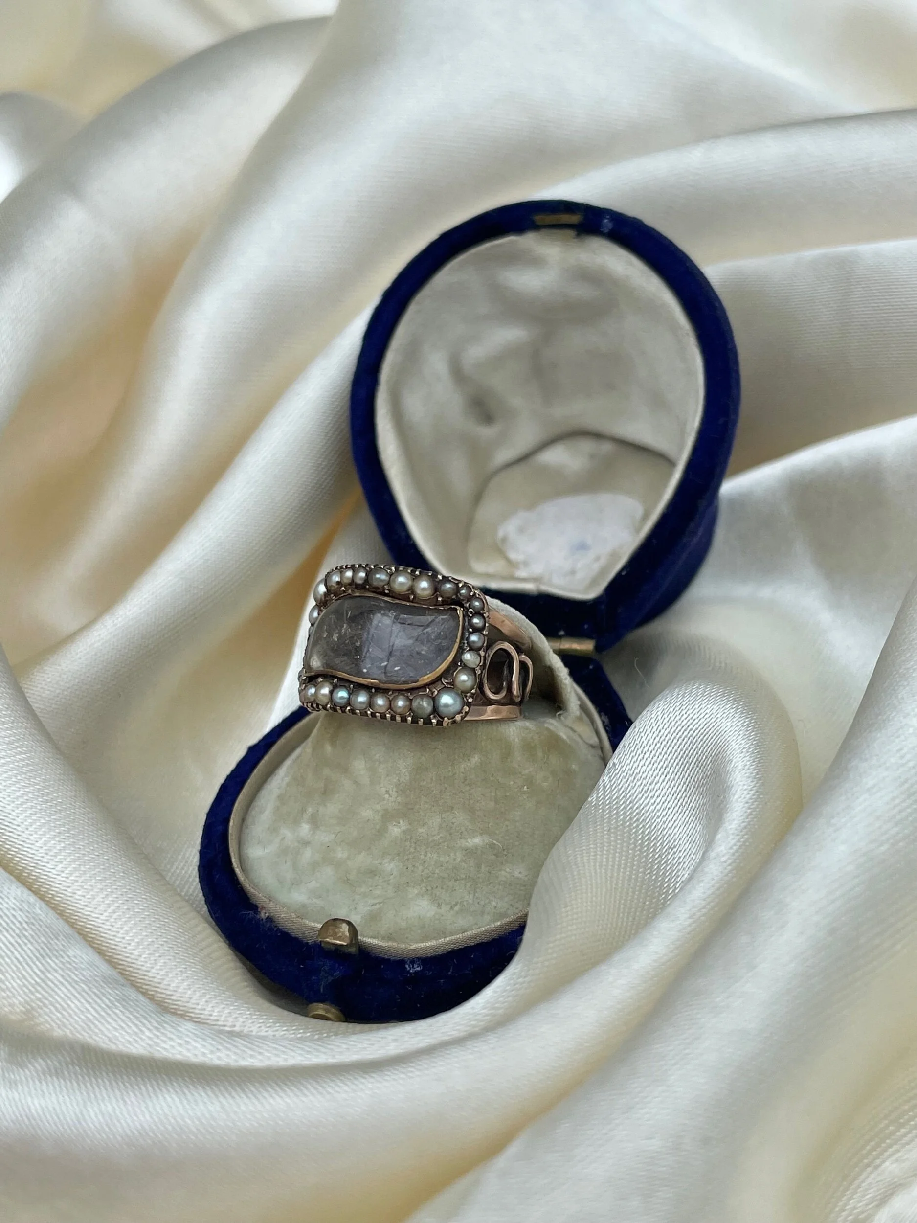 2BF7670D-B1AC-43B3-A90D-D950F0E9357A