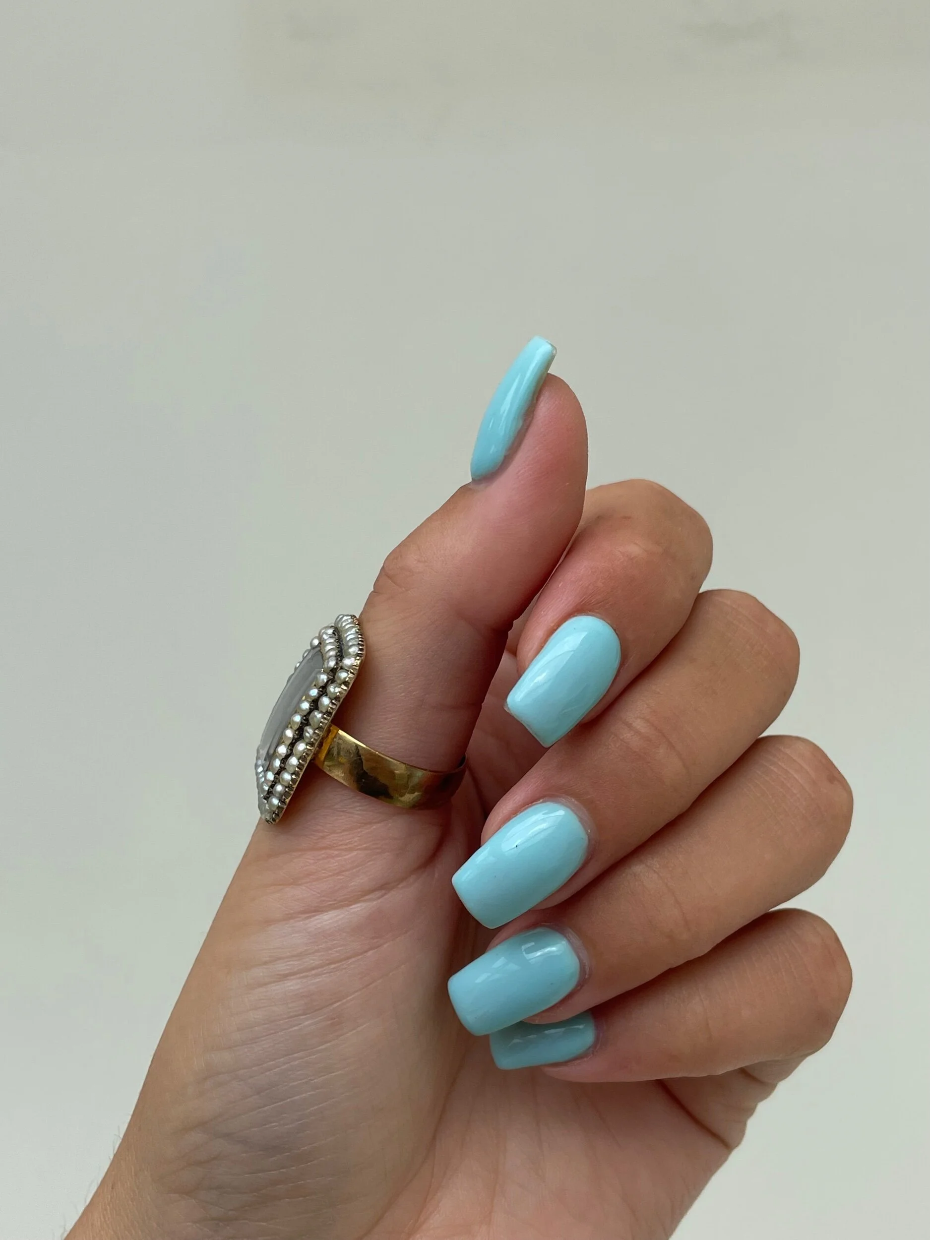 68468A7E-EBC6-437B-91C0-4A52CB2D1564