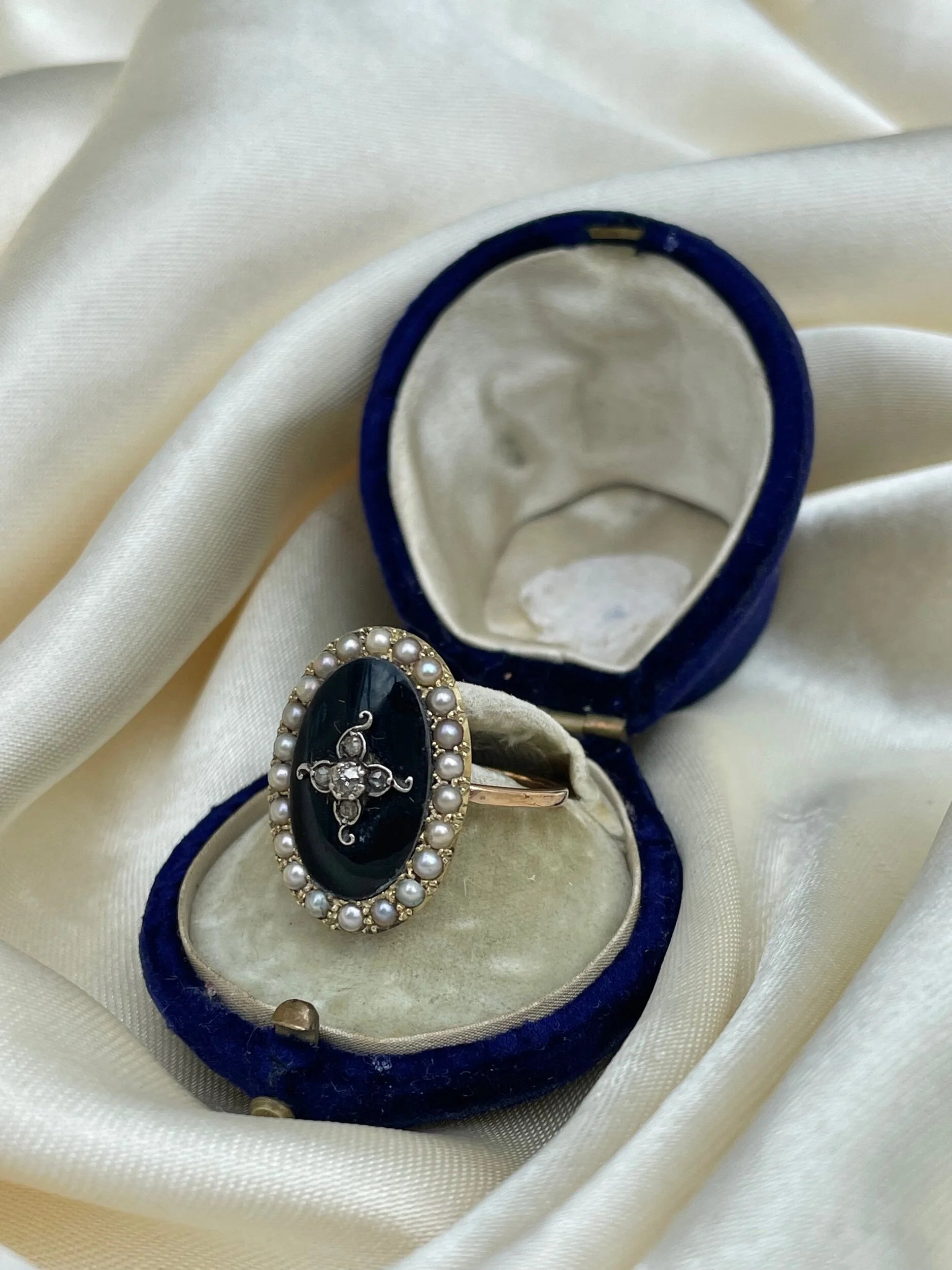 6948B018-51B1-4EFA-9B86-BBB6E936FD23