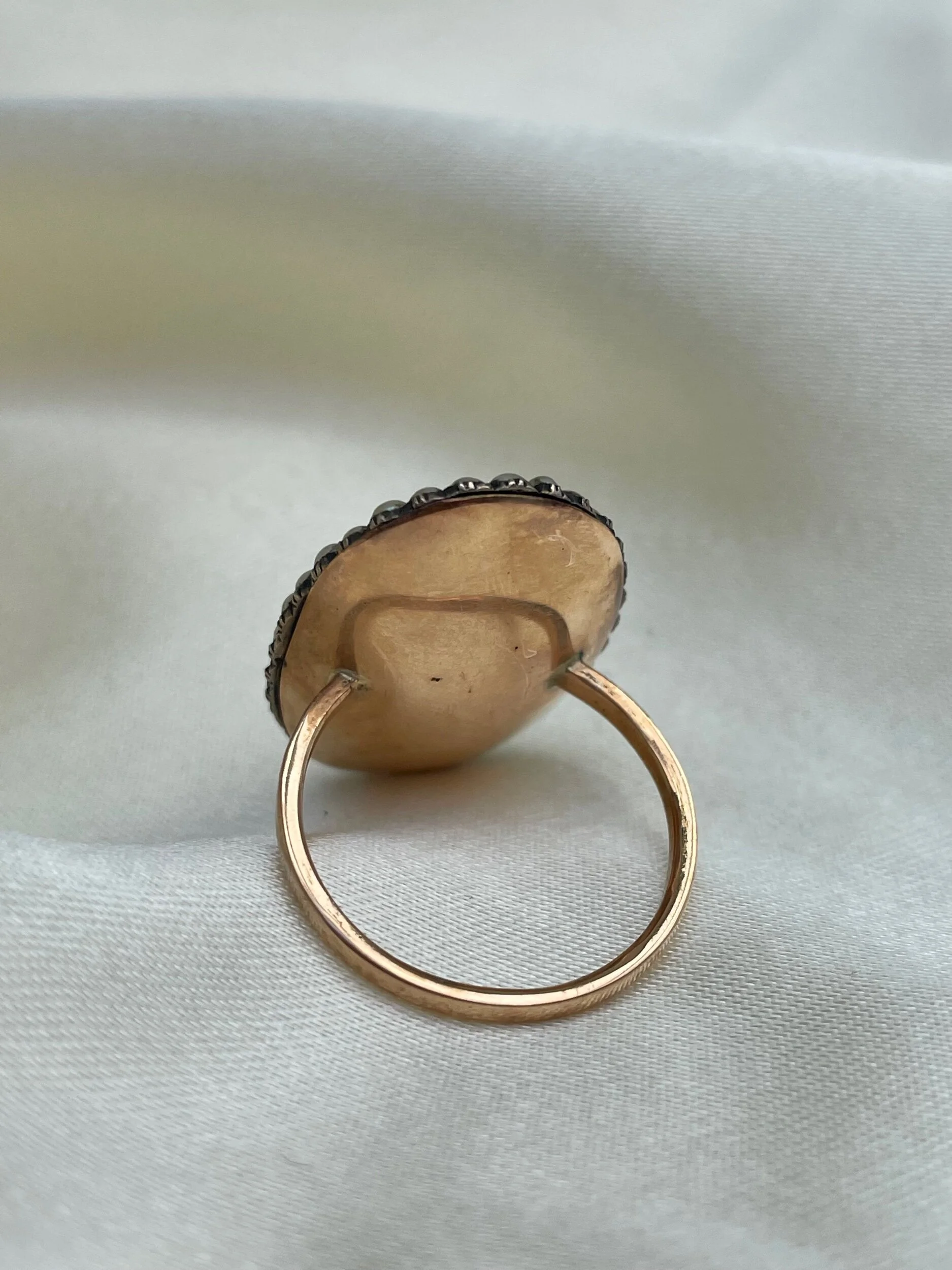 12551C8C-63D8-4D6D-AFF2-A050DC732CF5