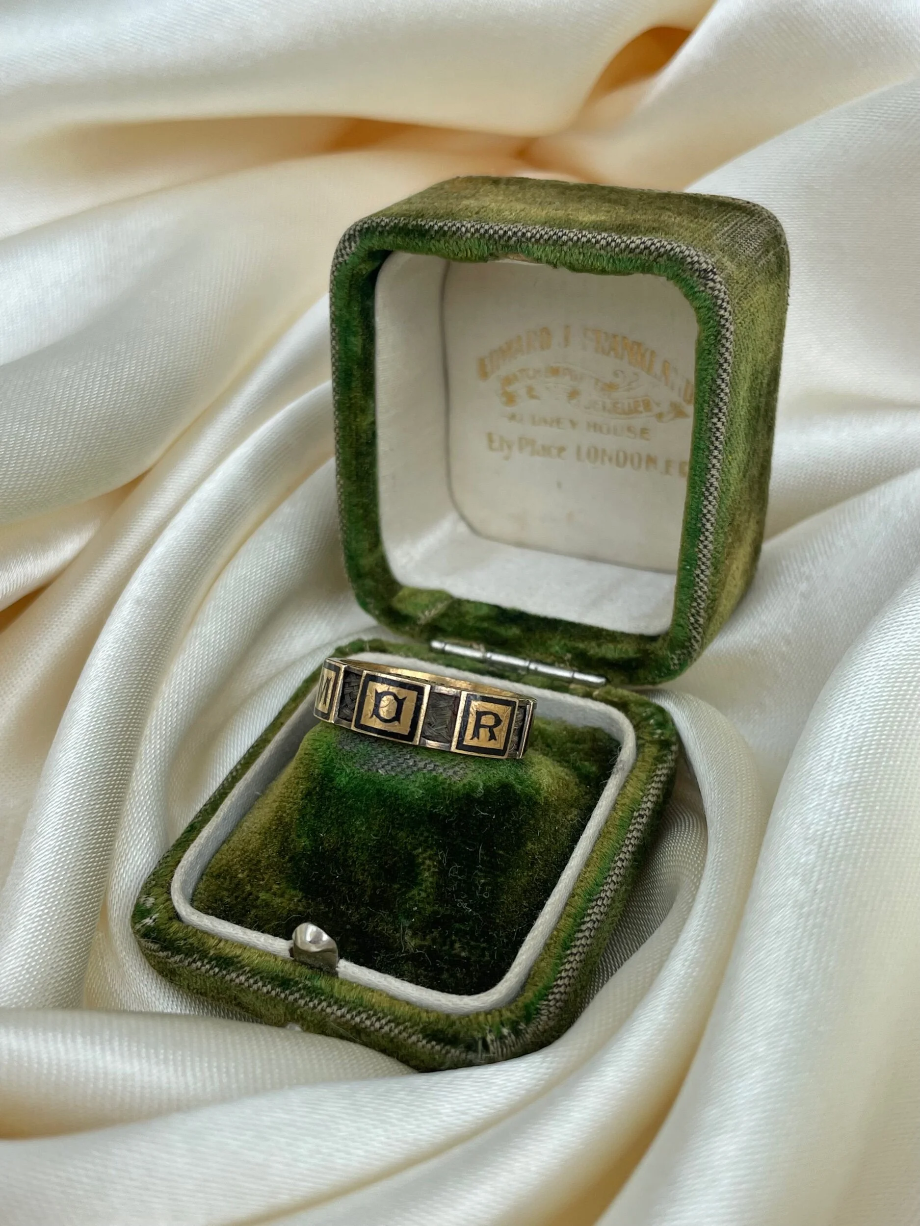 92E6FA38-8FED-437E-902D-55EA798F3E43