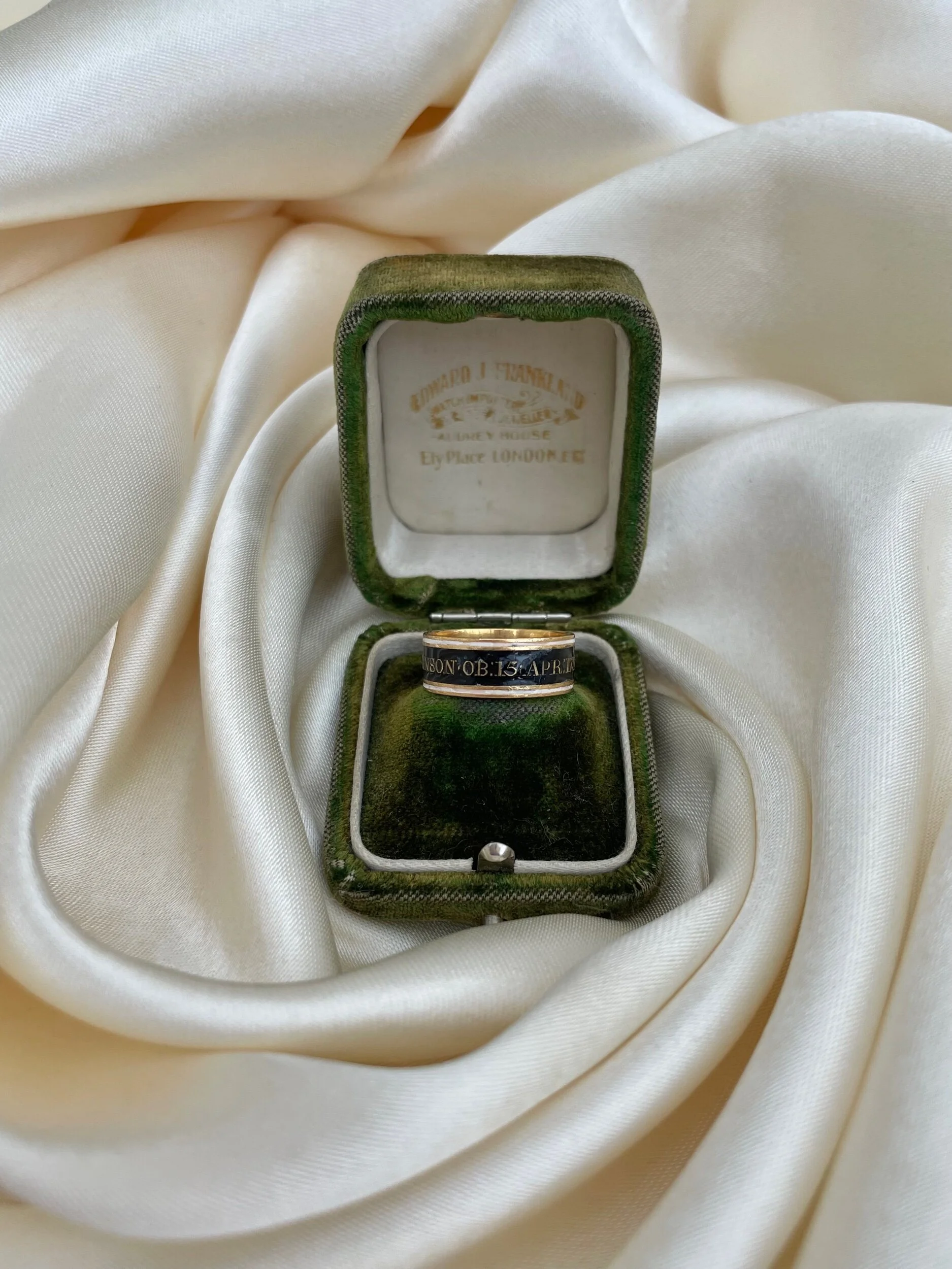 F6CE20D2-89FD-4398-ACB2-6E308A85267C