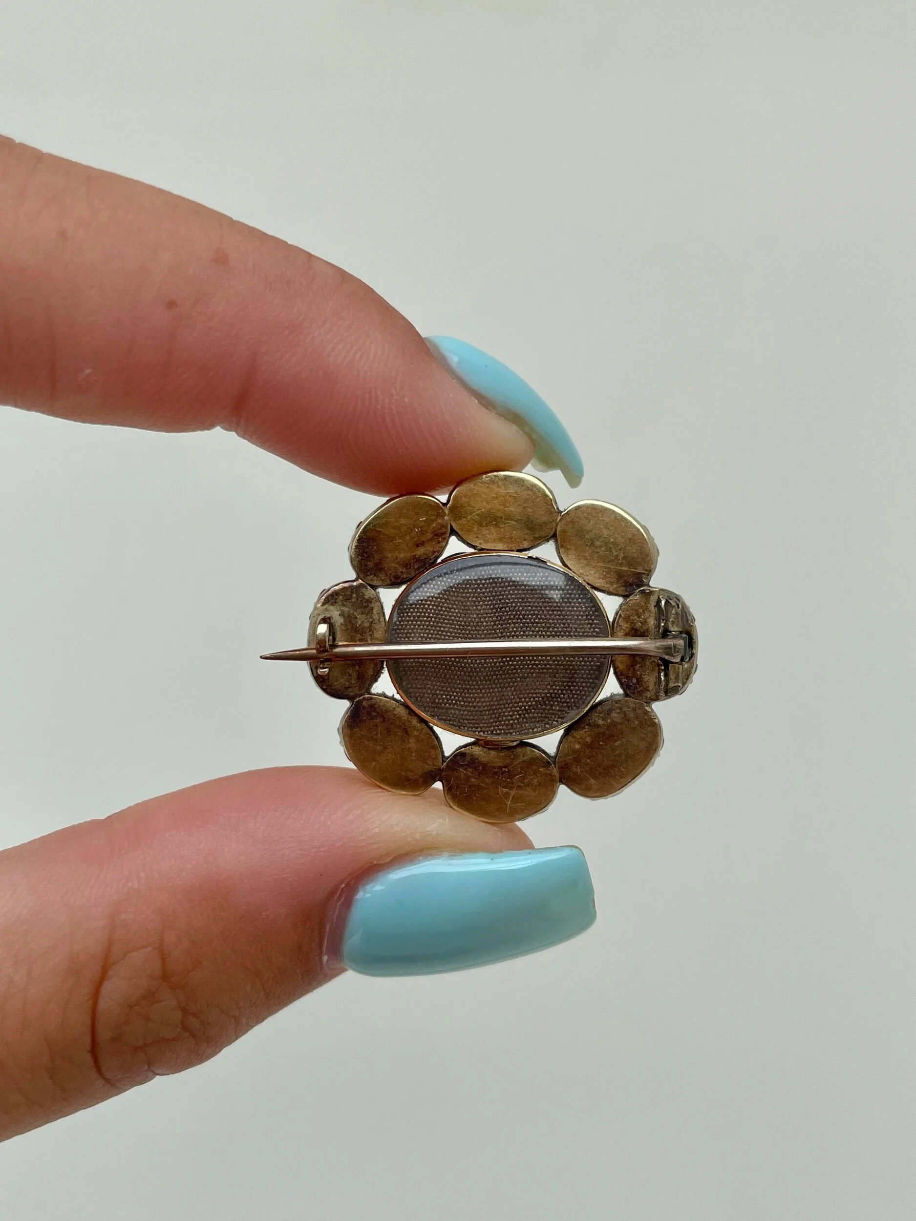 E74CD7AF-9FB7-4540-947C-9B401D447A18