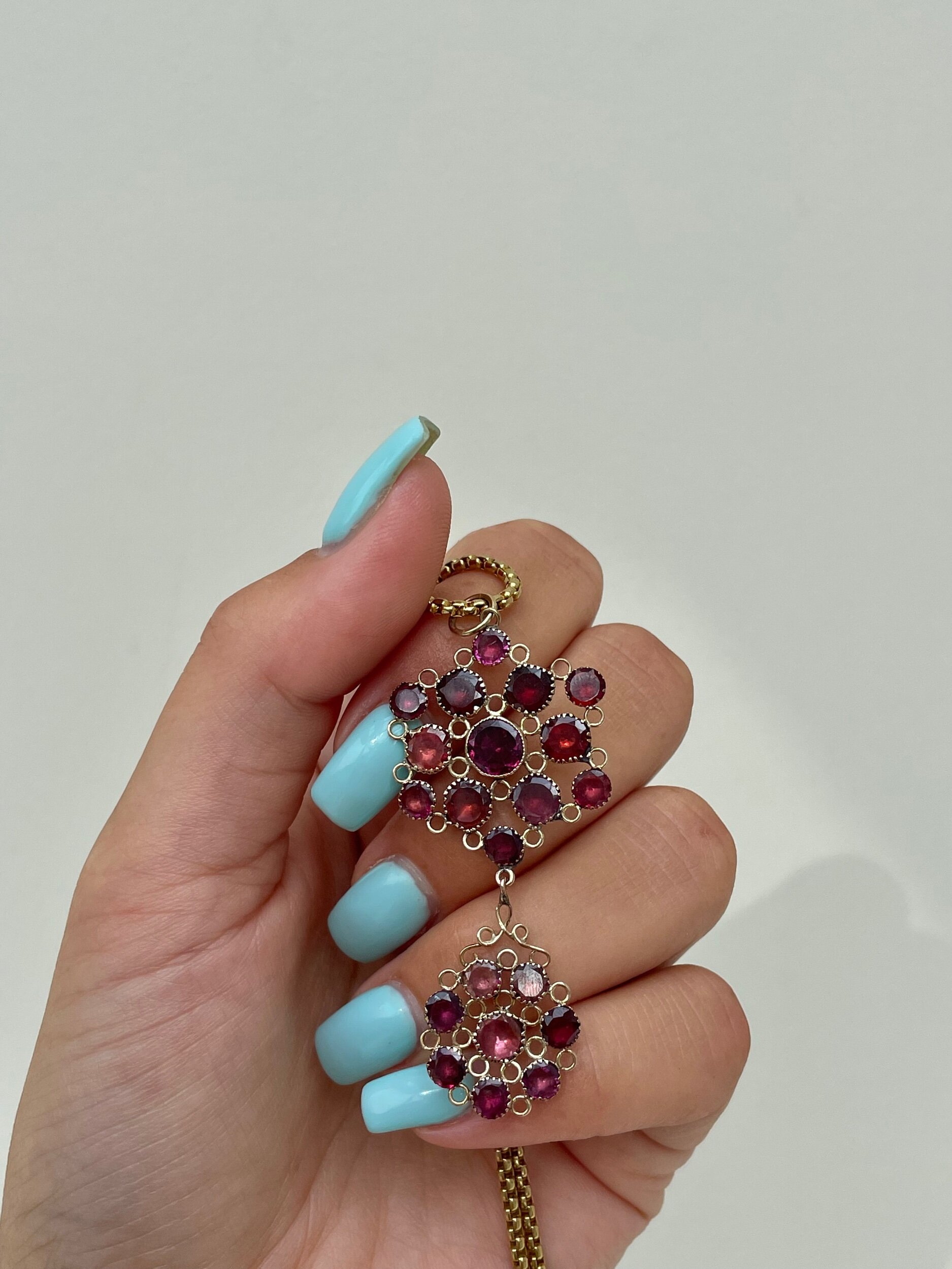 4B80E3FB-96A2-4732-956B-BACAA820AC85