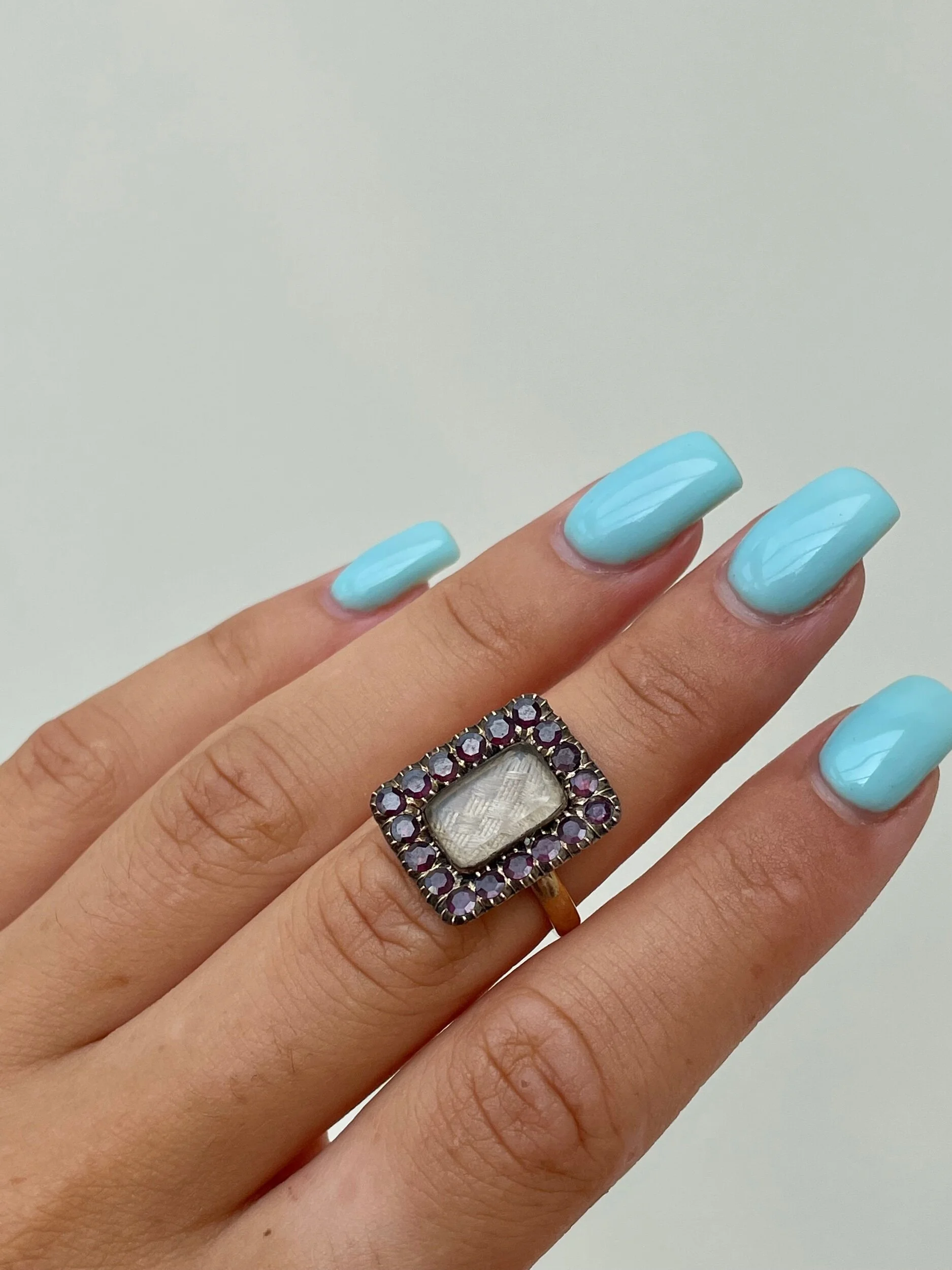 EFFABC65-2156-4111-A506-3127553DDCF1