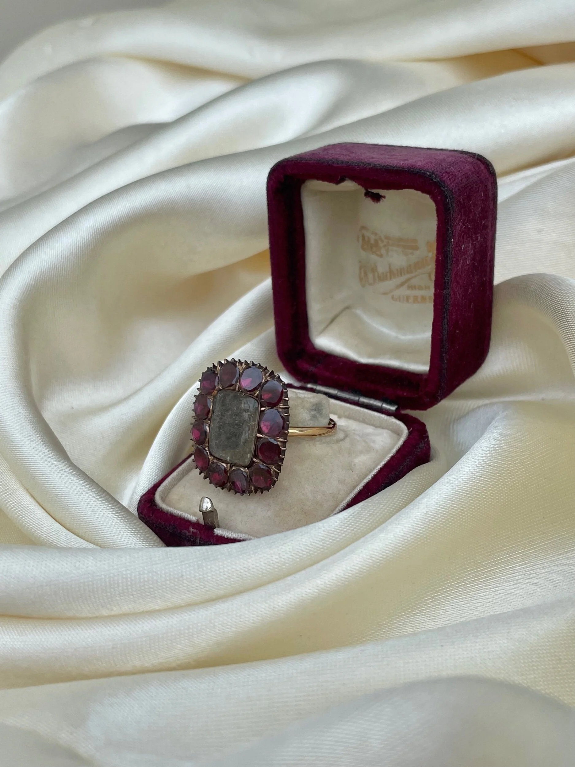 931440FC-A082-4C17-AE96-BB584B4A8972