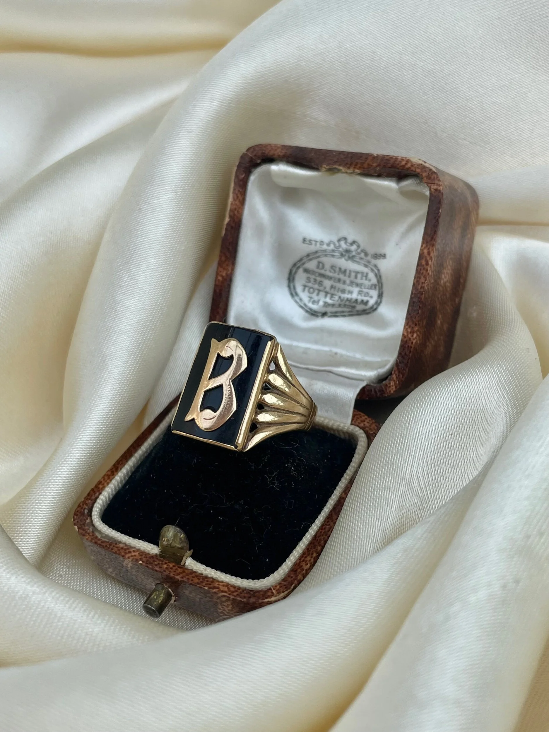 7F8E4CF5-A33E-4D96-9F7A-FEB1AB213029