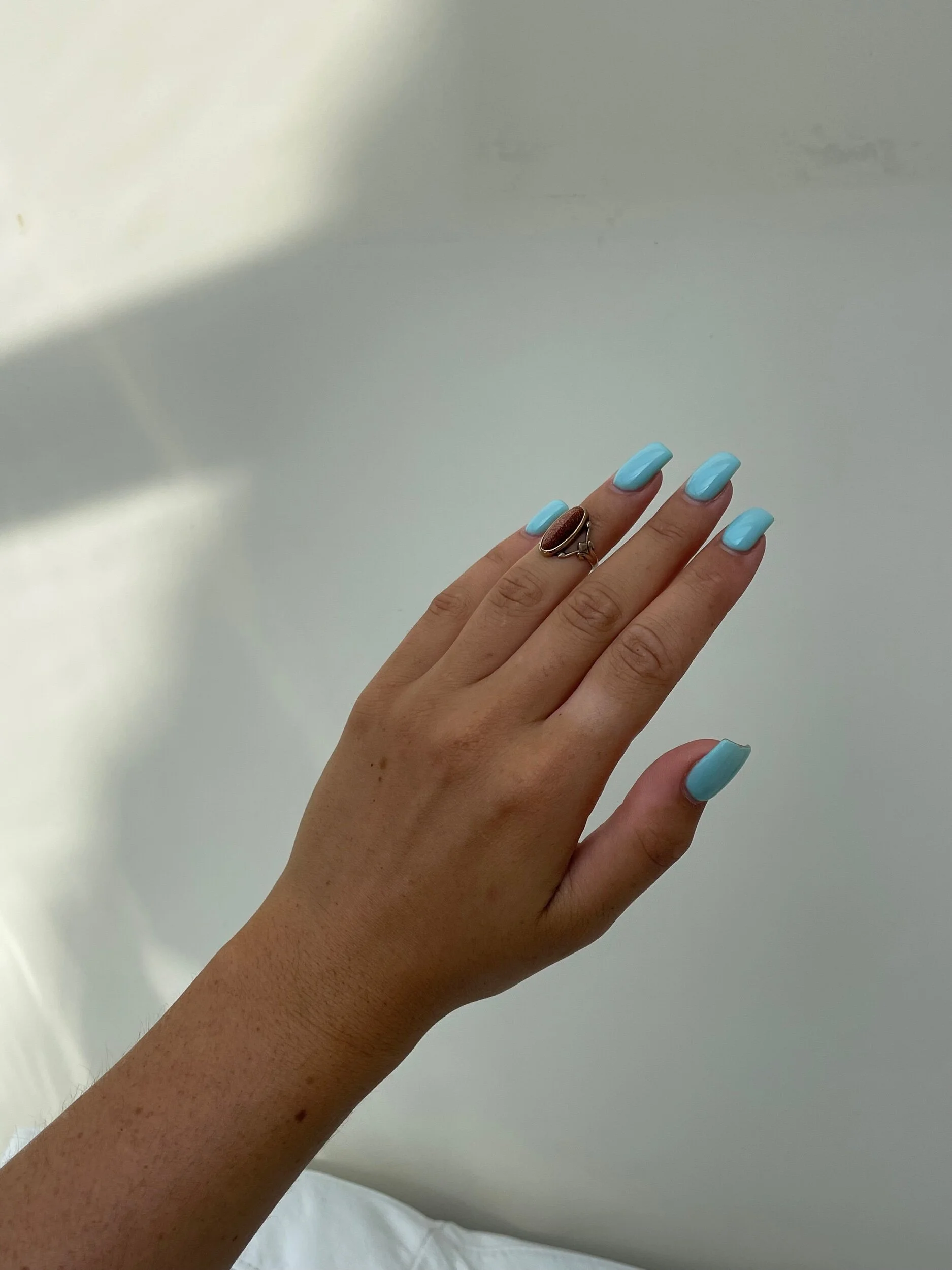 381463DD-930B-4A4B-8CFA-0BAD8249FE05