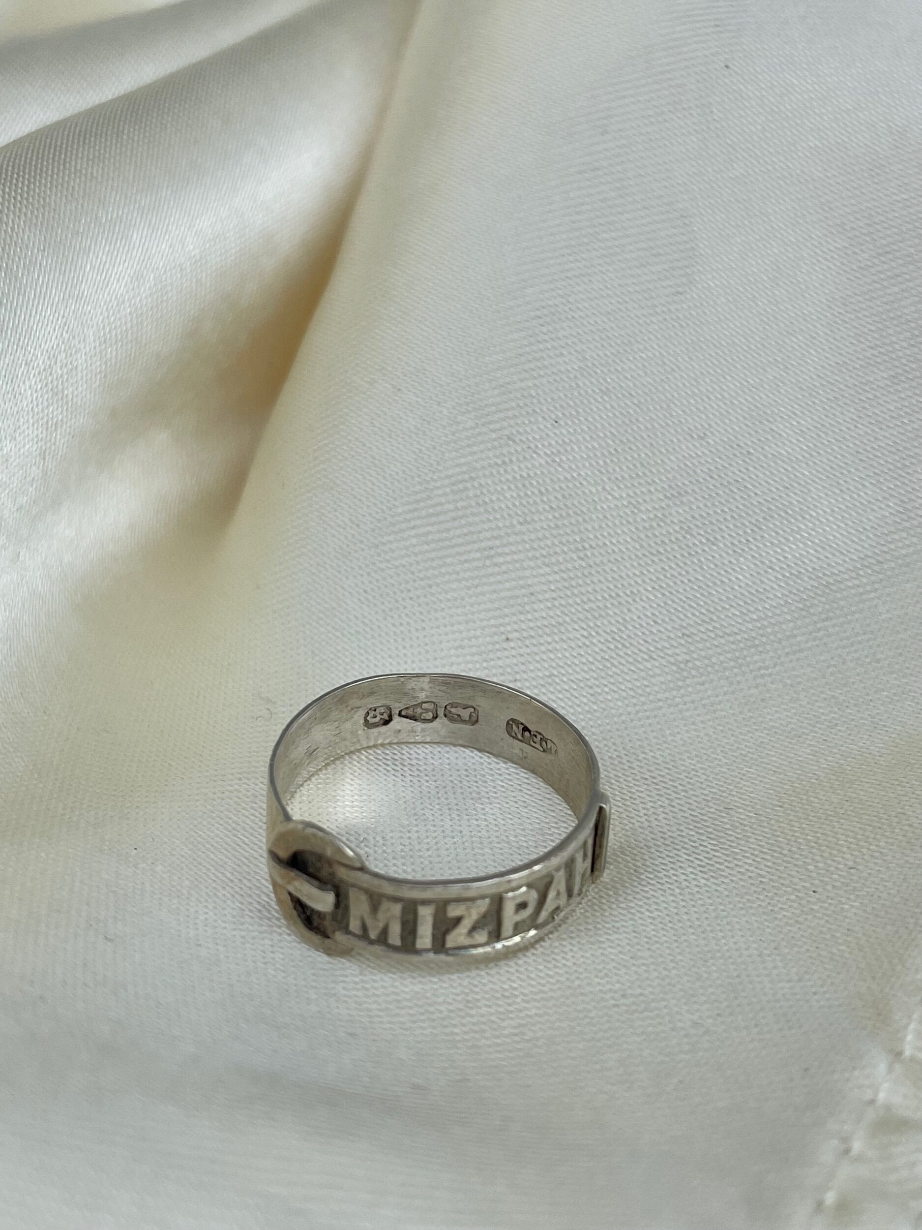 DF906A5B-9FBE-4EF3-AB68-B66BF5BBACFD