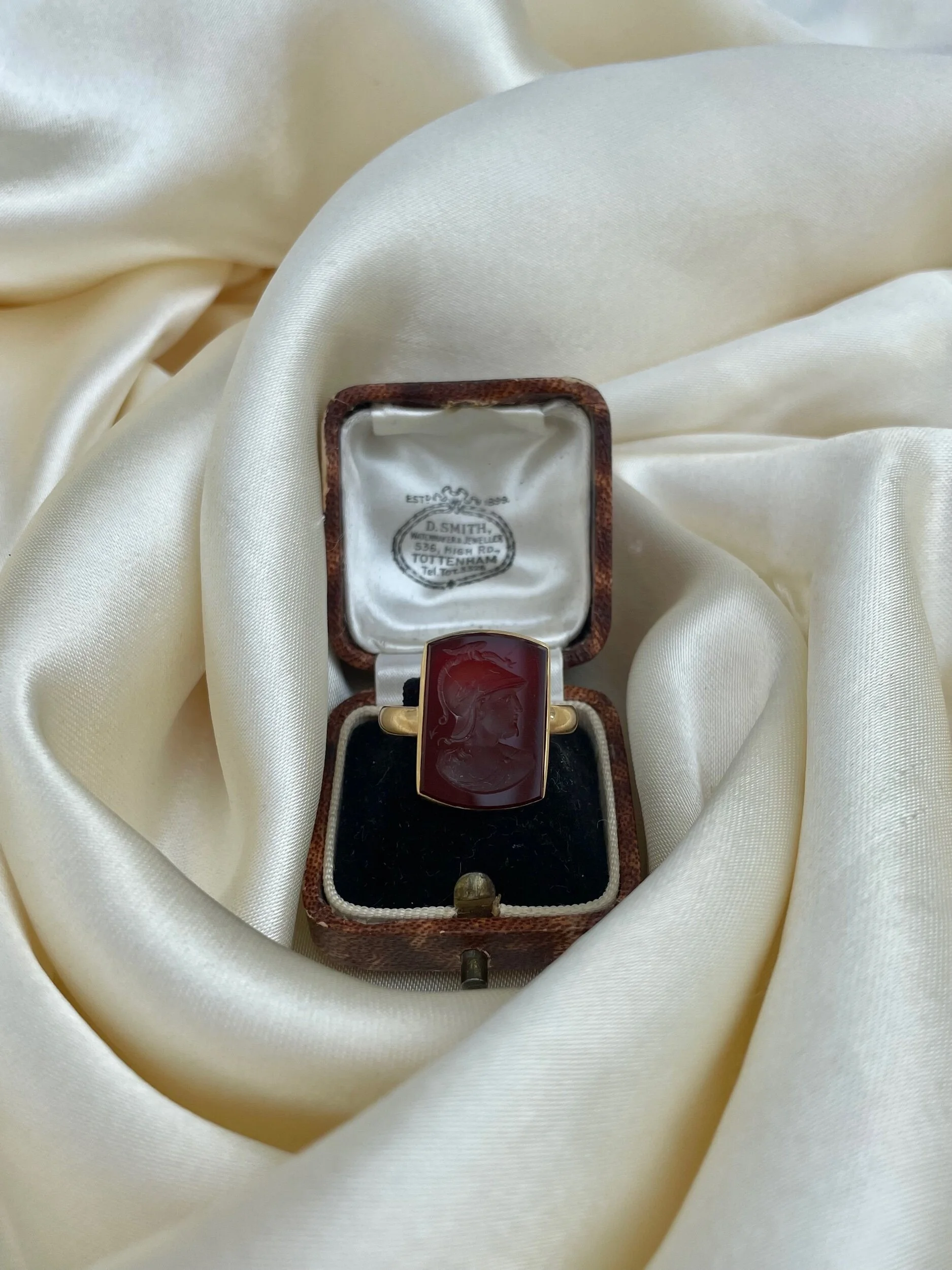 98447462-0371-4565-9AFB-BAFEBE716A40