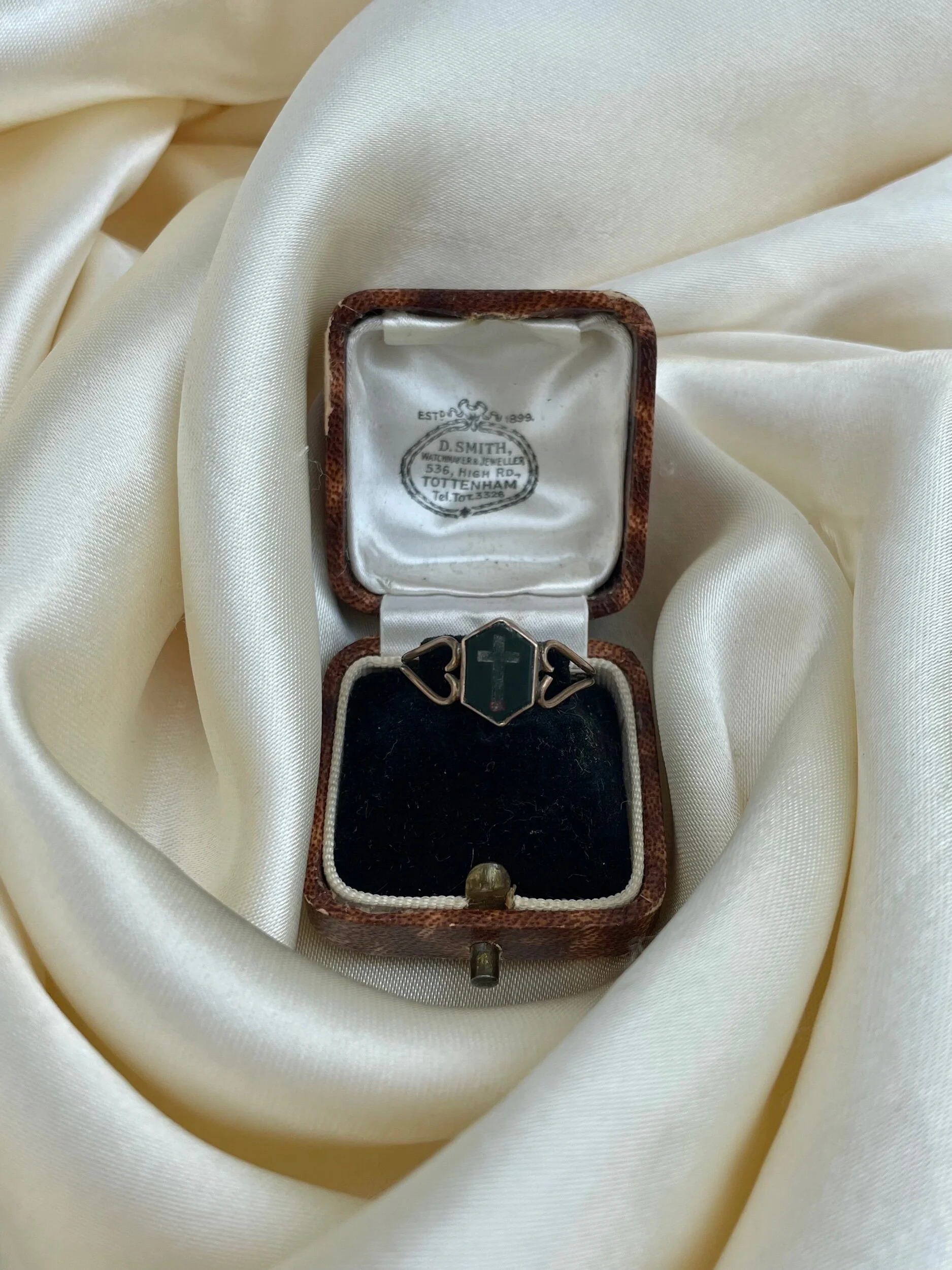 DC338AEC-8FC4-4F98-8E43-178C99CBE073