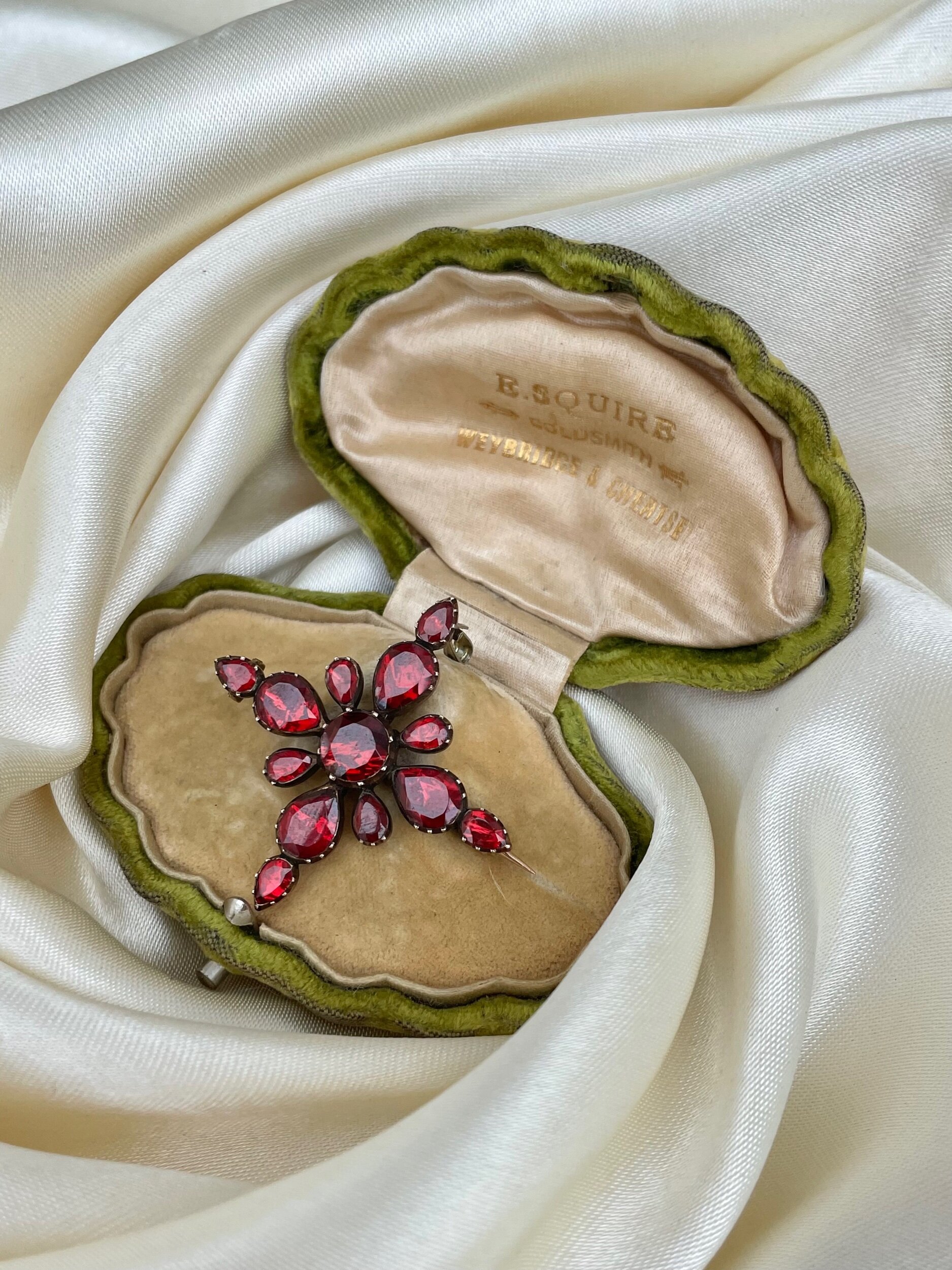 2E4DFCA8-D39D-479F-9245-8B7422E21B99