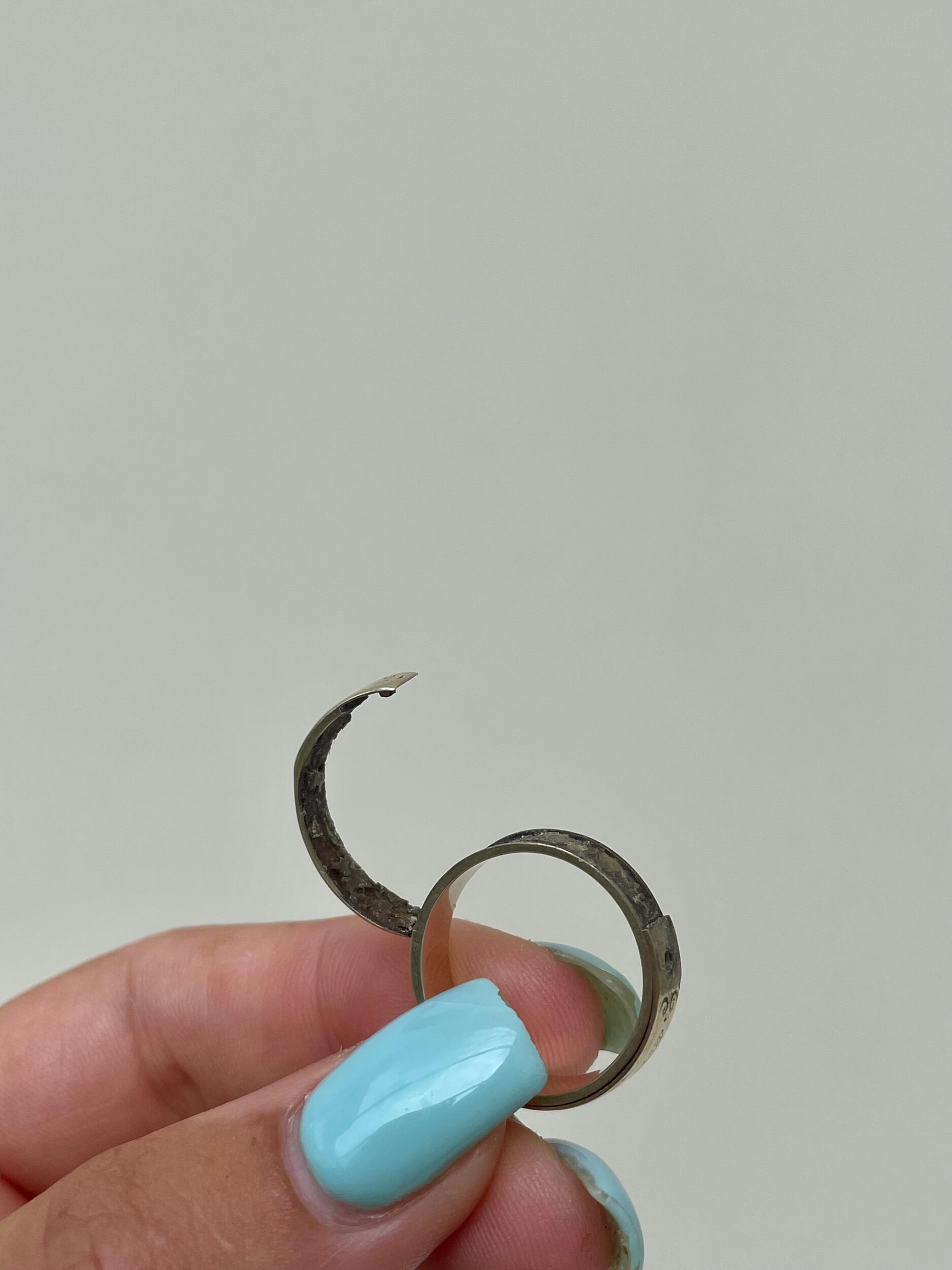 8B9F0D4D-C9A0-4286-BBA9-821E76BAFCCE