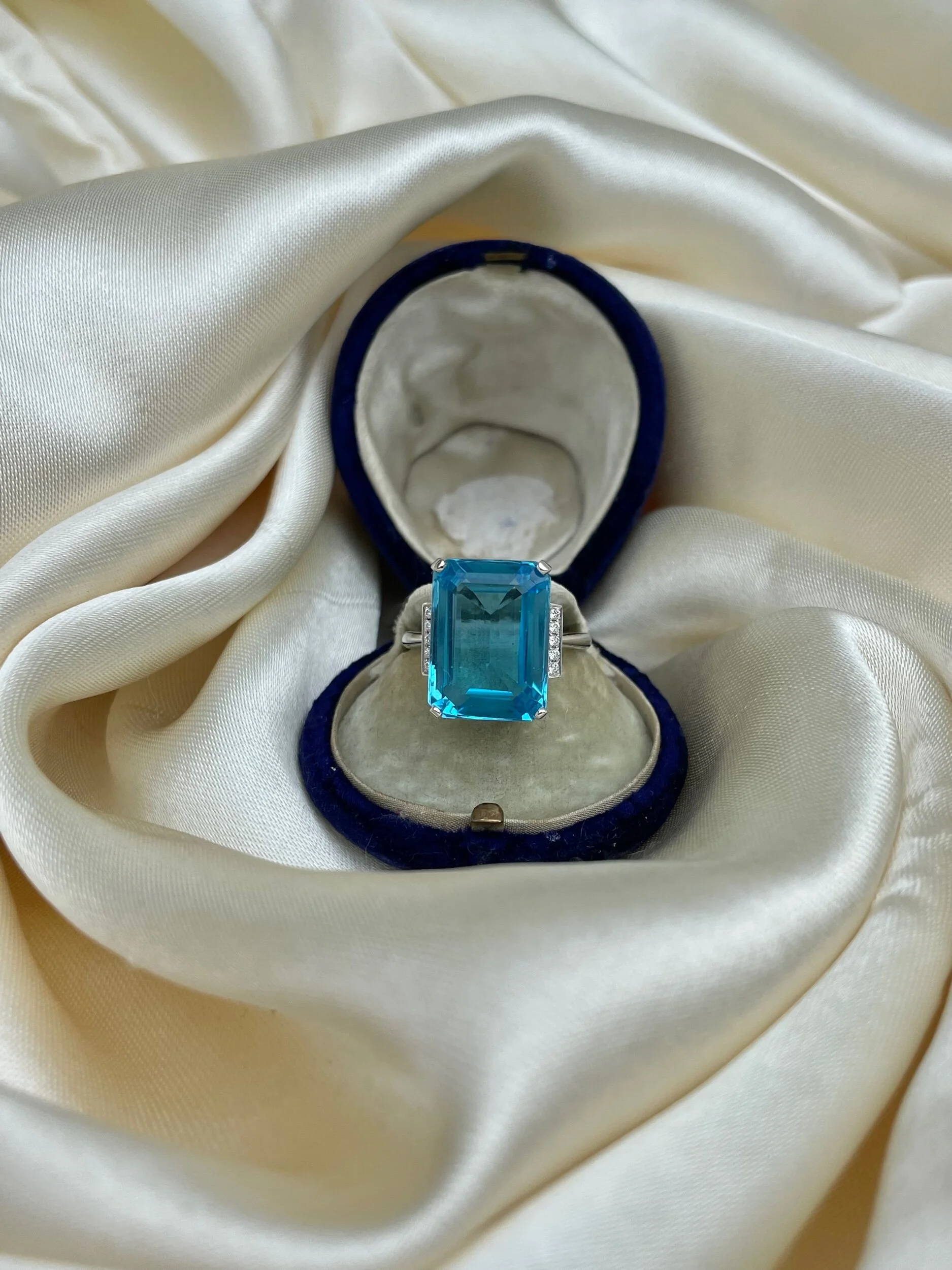 947EE533-37C0-4B6C-94CF-F1160868261E