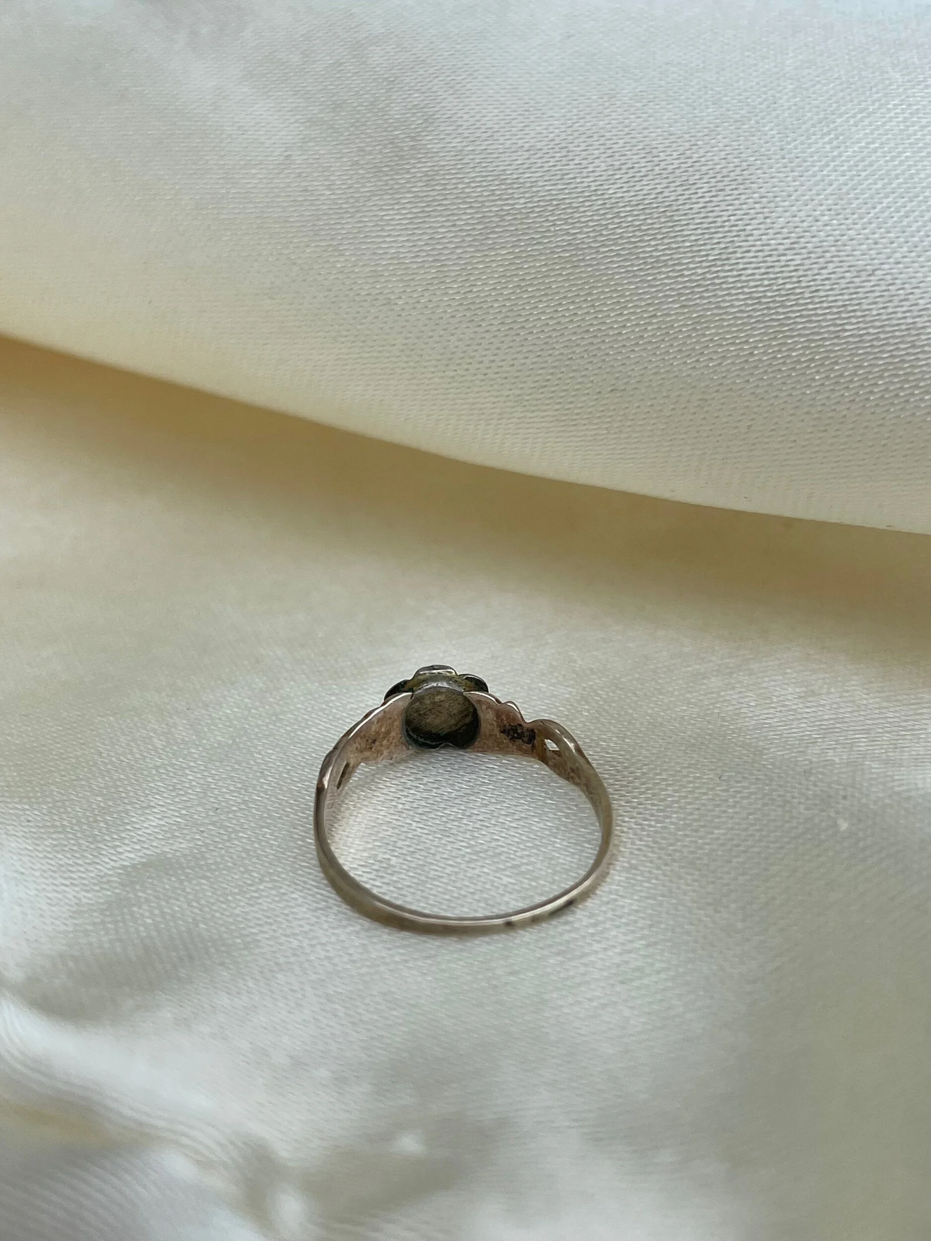 21DB6C32-B1EA-49D7-A566-146BA1BF8DCD