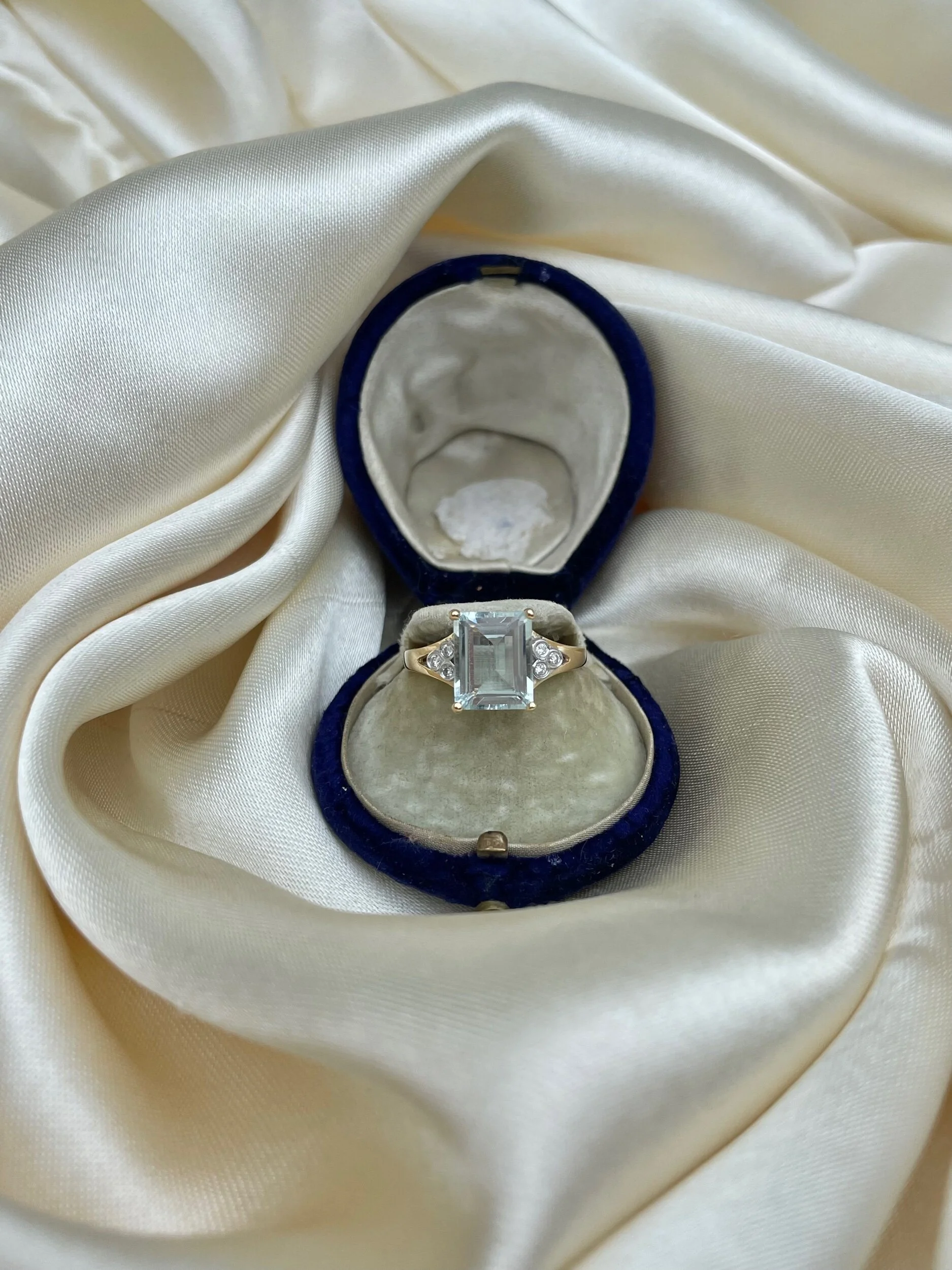 5192D365-121C-4280-BEC1-58F12D7DBF64