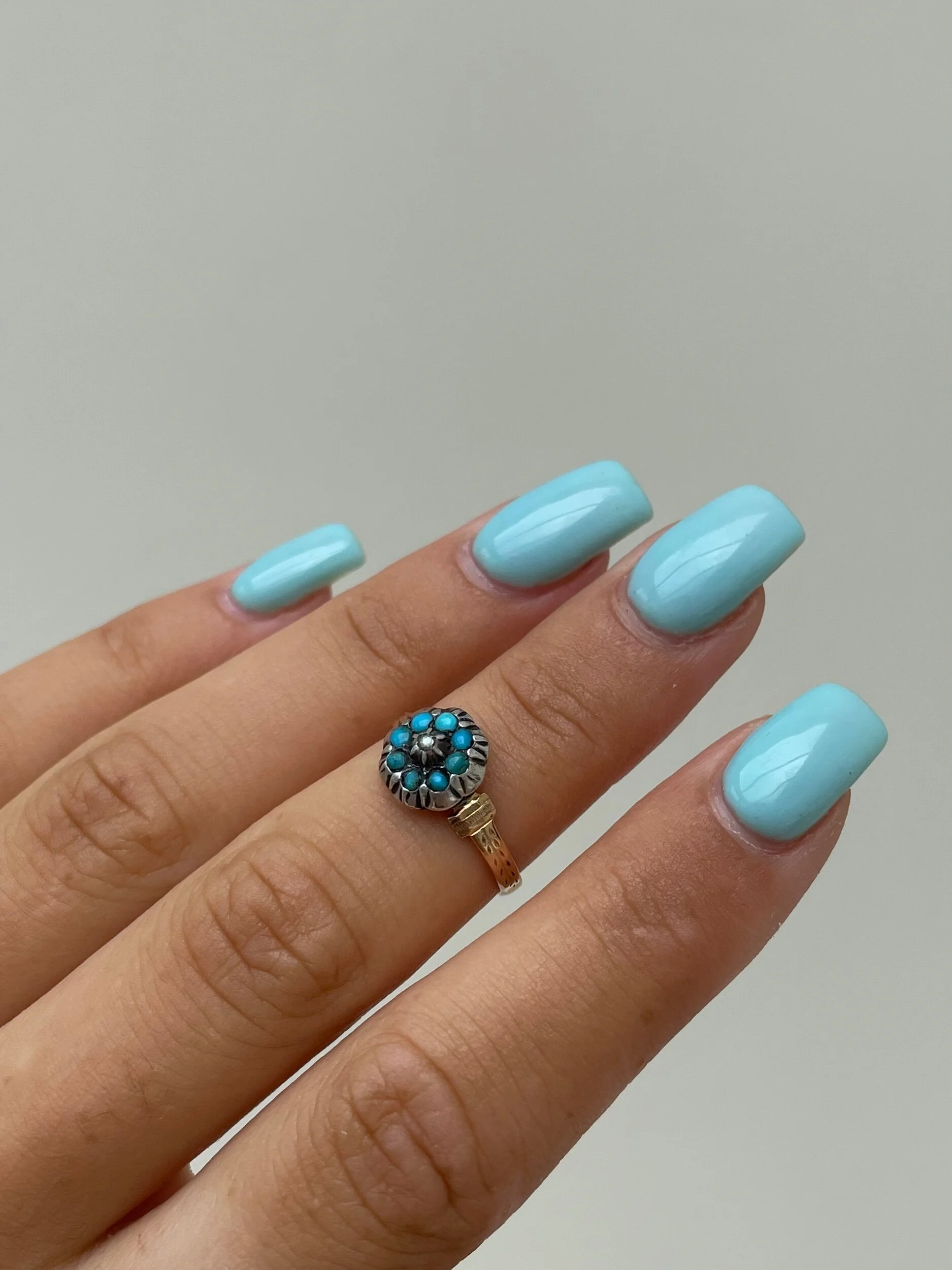 A9A29E62-AE9A-4914-B523-64ED0F9EC38E