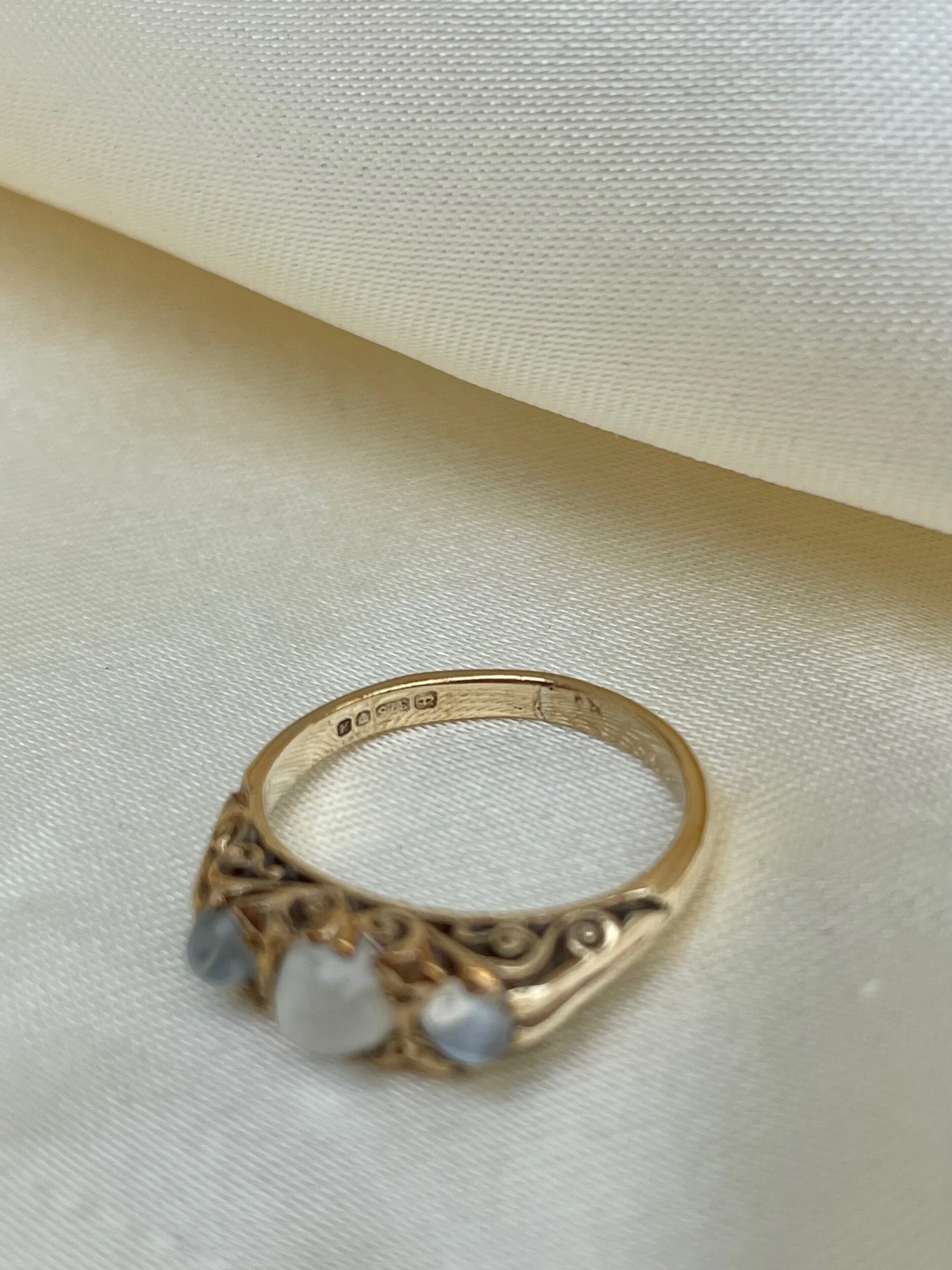 8DCC9390-D951-41BA-ACCD-E8AB38B2A544