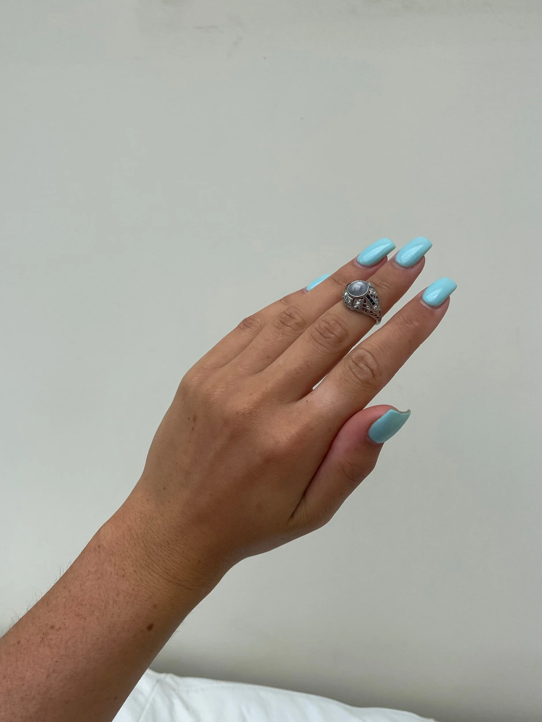 100C92BB-86DF-4625-80E3-8C94F6F30D13