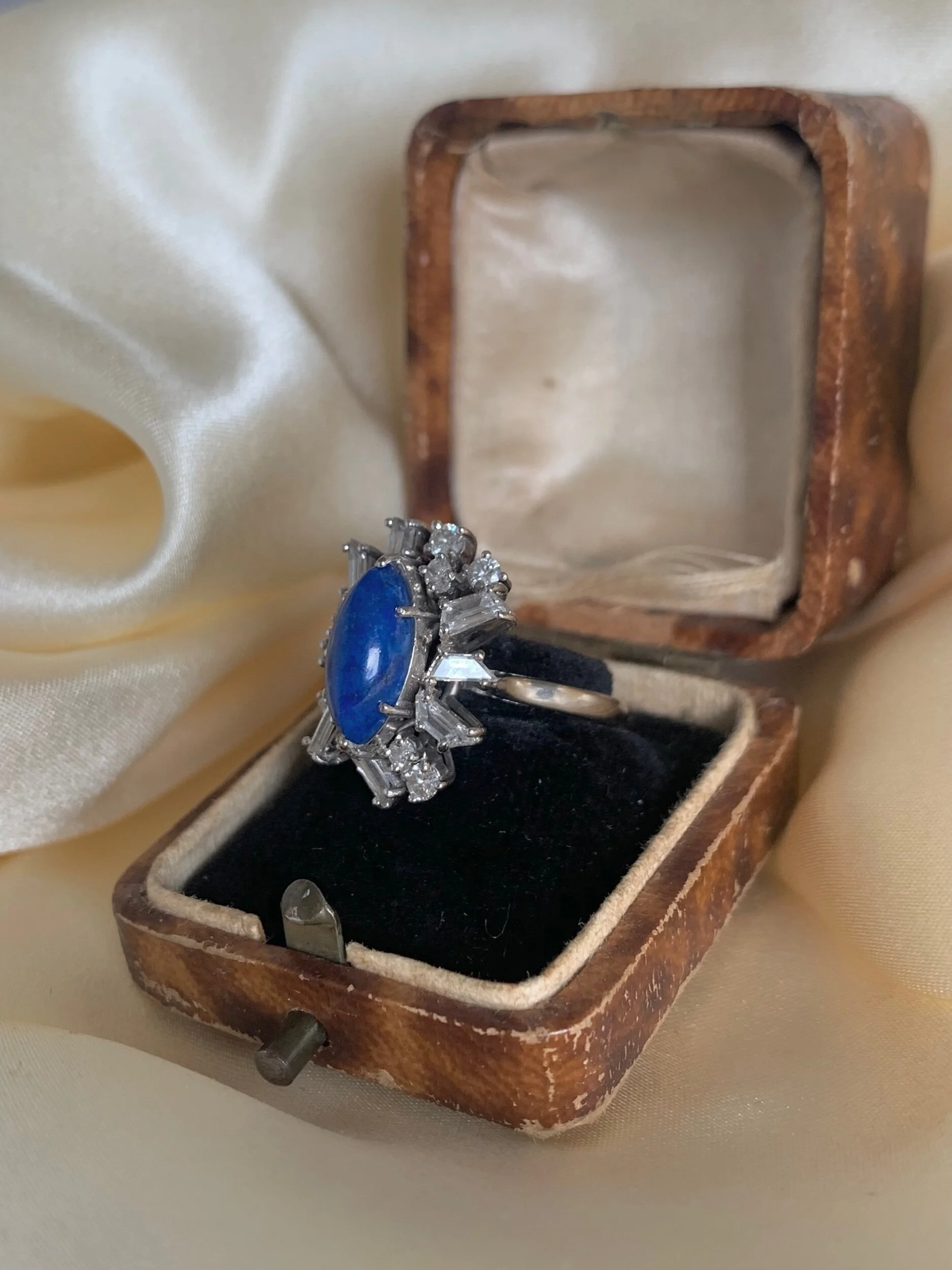 E9EAB460-2AF5-4E1A-8FF4-BBDC375A4F9B