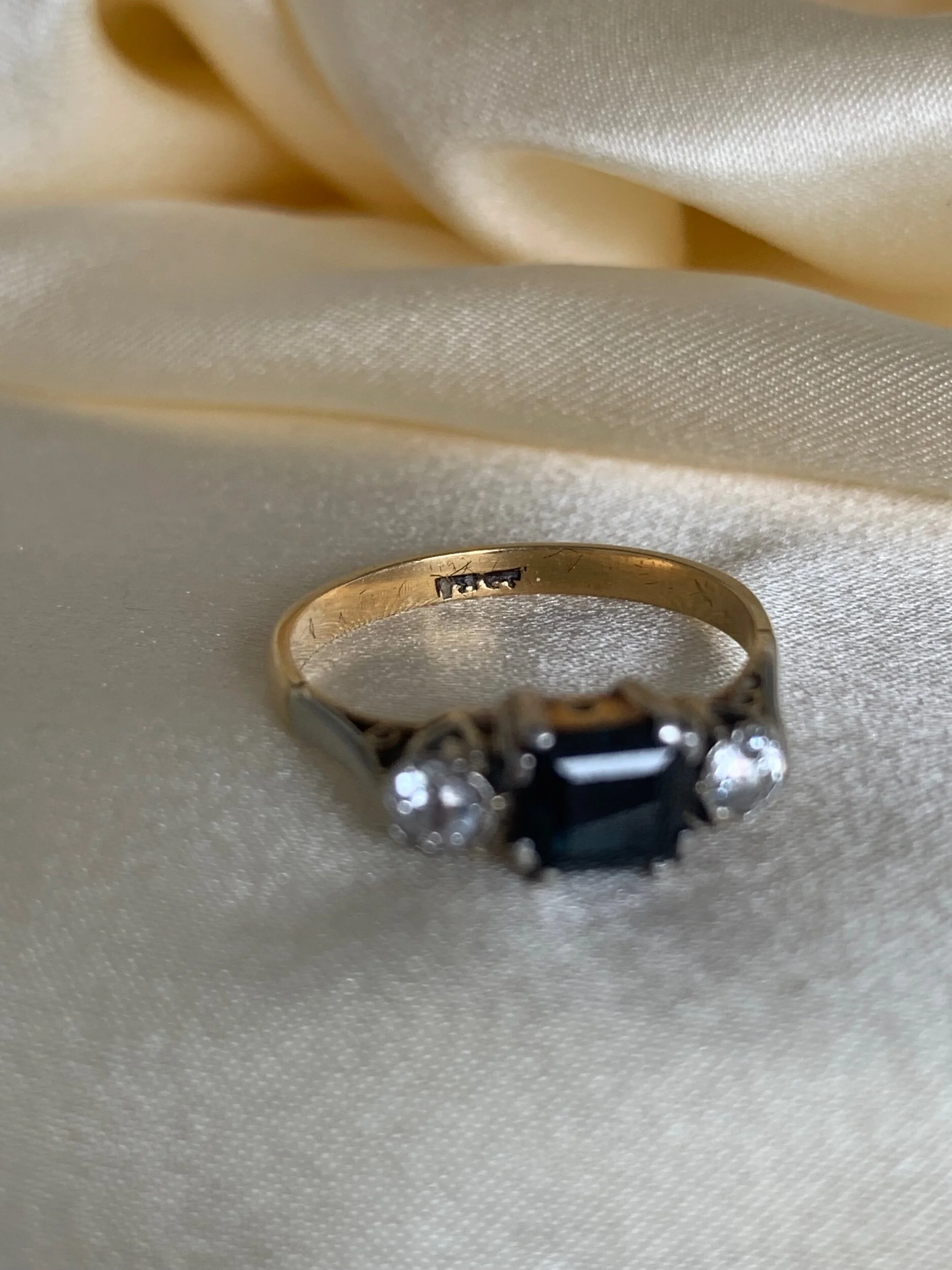 FB35E0C7-9396-4CEA-AE05-FB2BF5068085