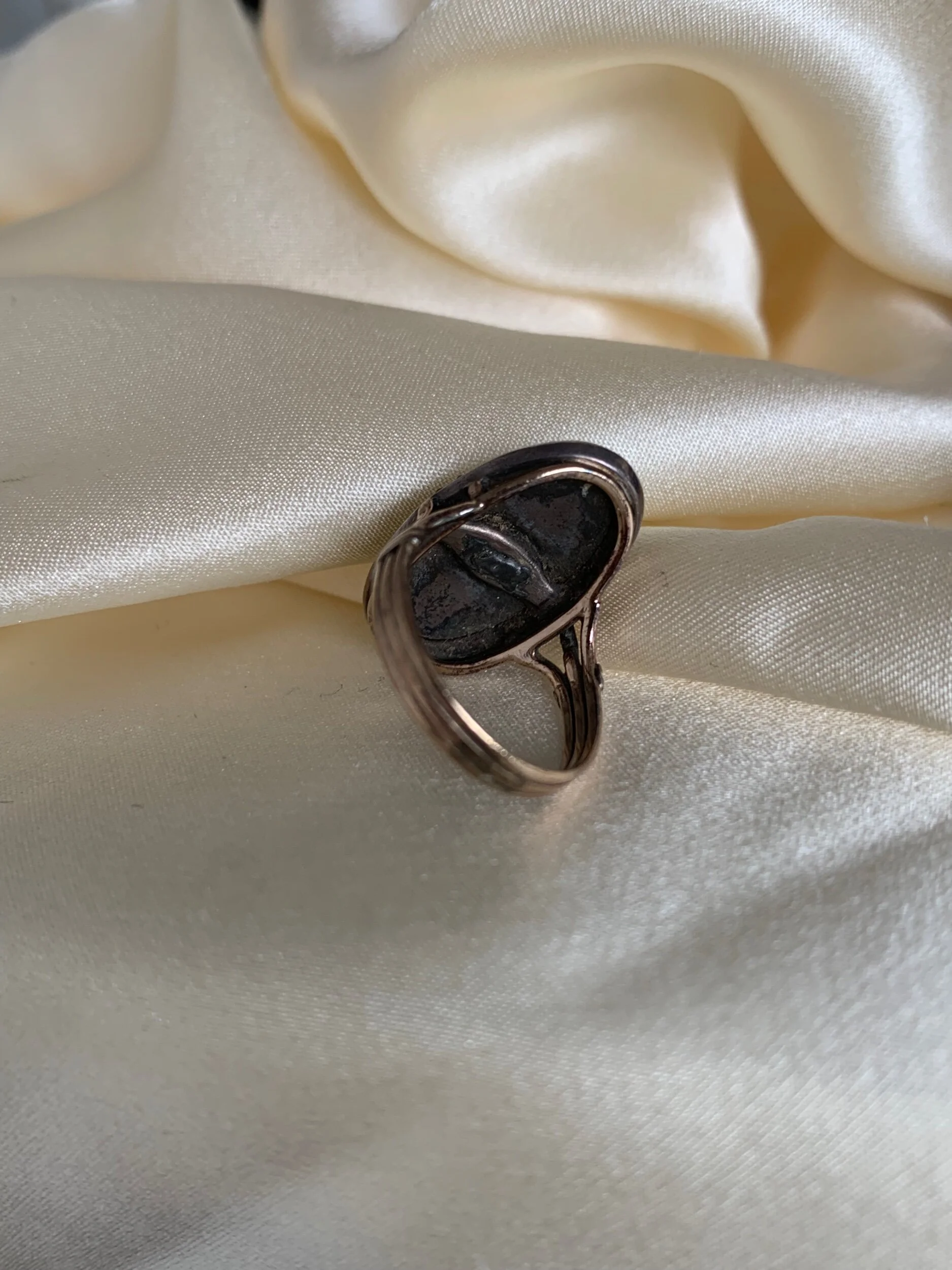 C935A7FB-DB12-4C54-A6DA-E18A77246A79