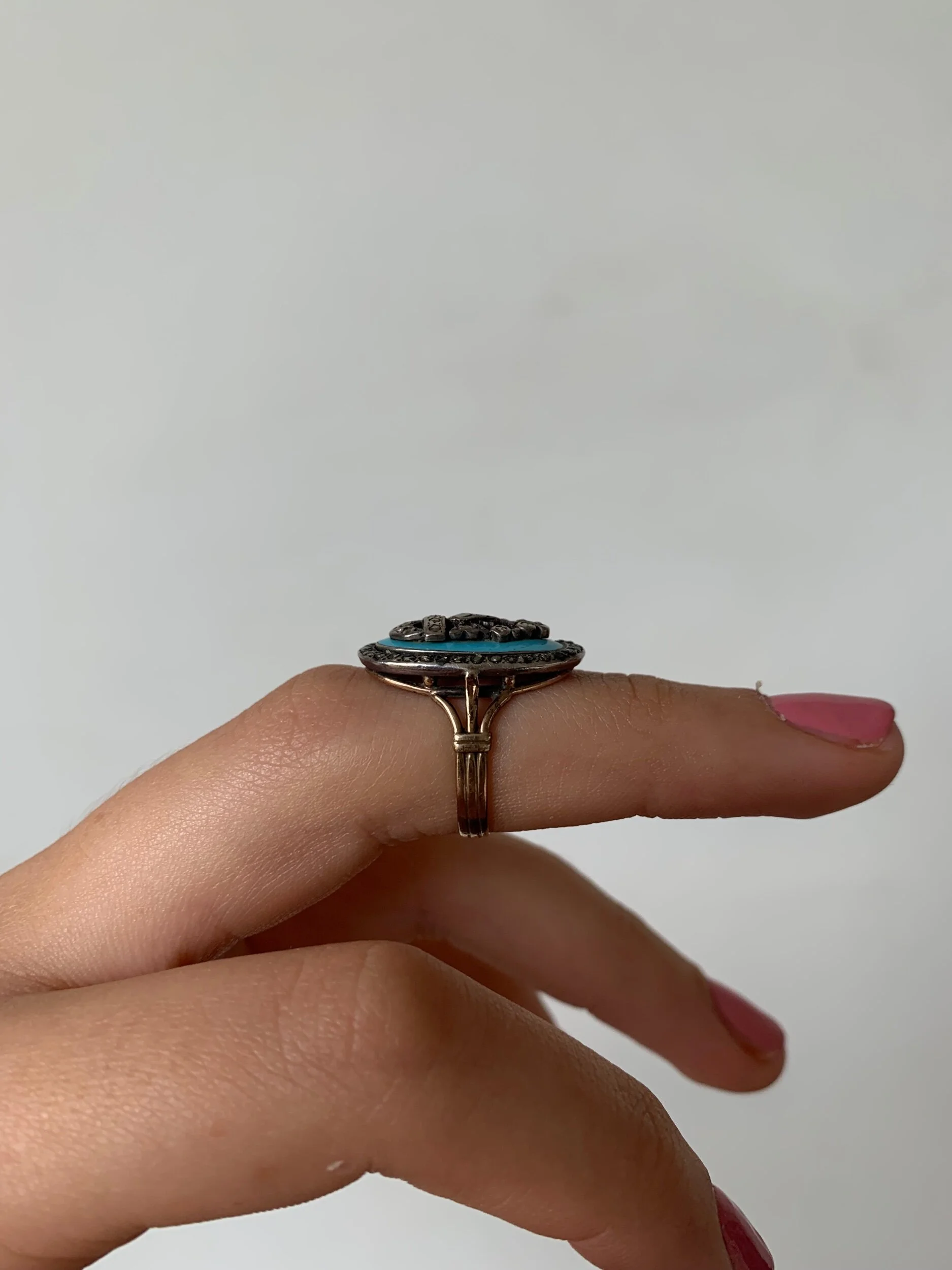 42E1658B-47C0-486B-A14E-5B583C18B531