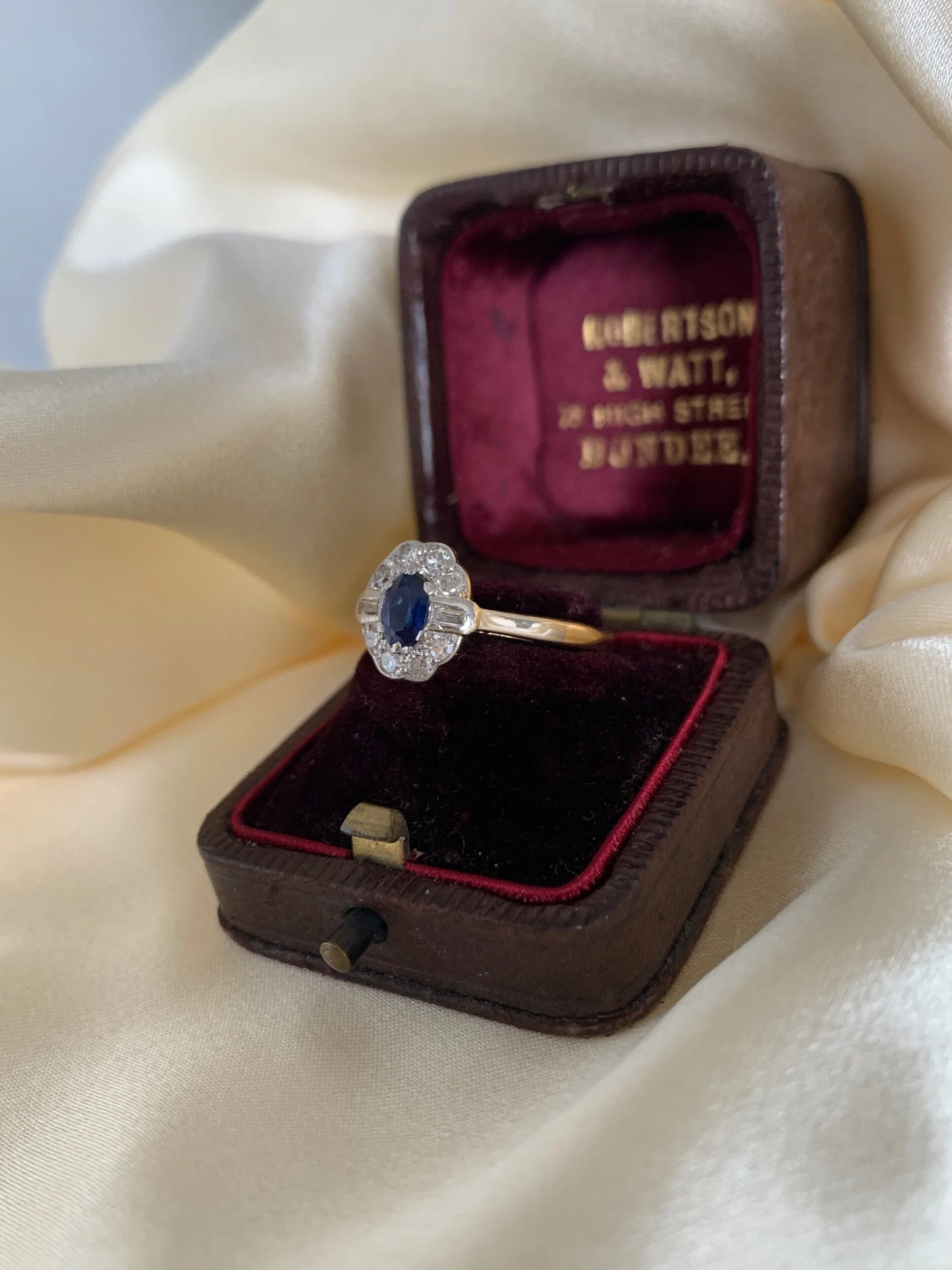 0D7F5968-5E1F-4F57-B1FA-92D806BC1B3D