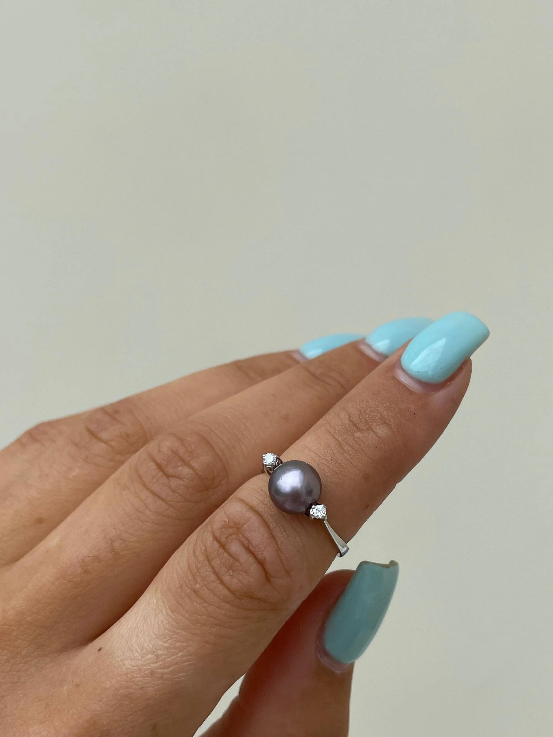 4E28983F-A0AA-4543-842B-D7CB7A80A313