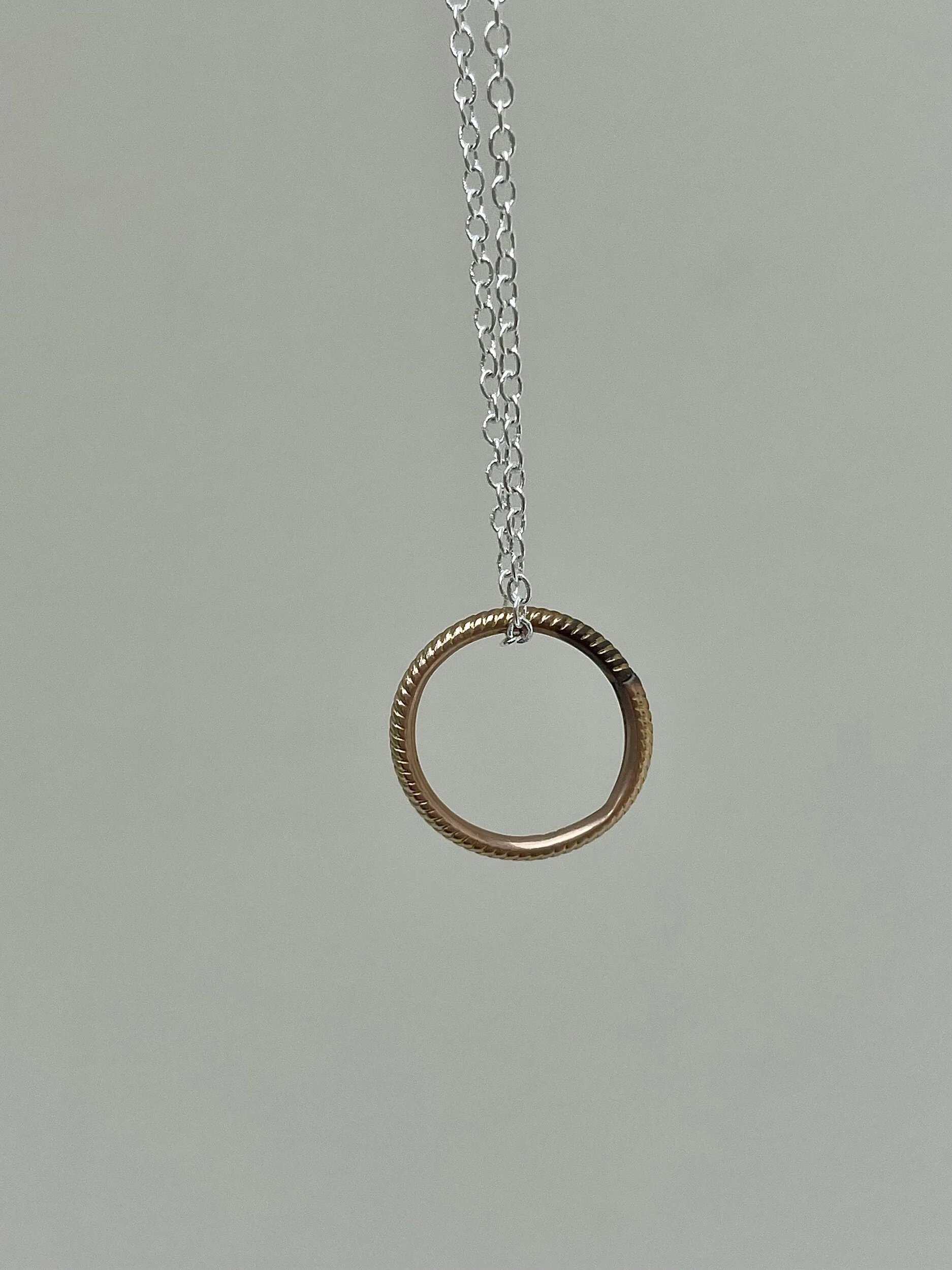 DA002338-2F85-4E24-B47F-E021C8FA8A70