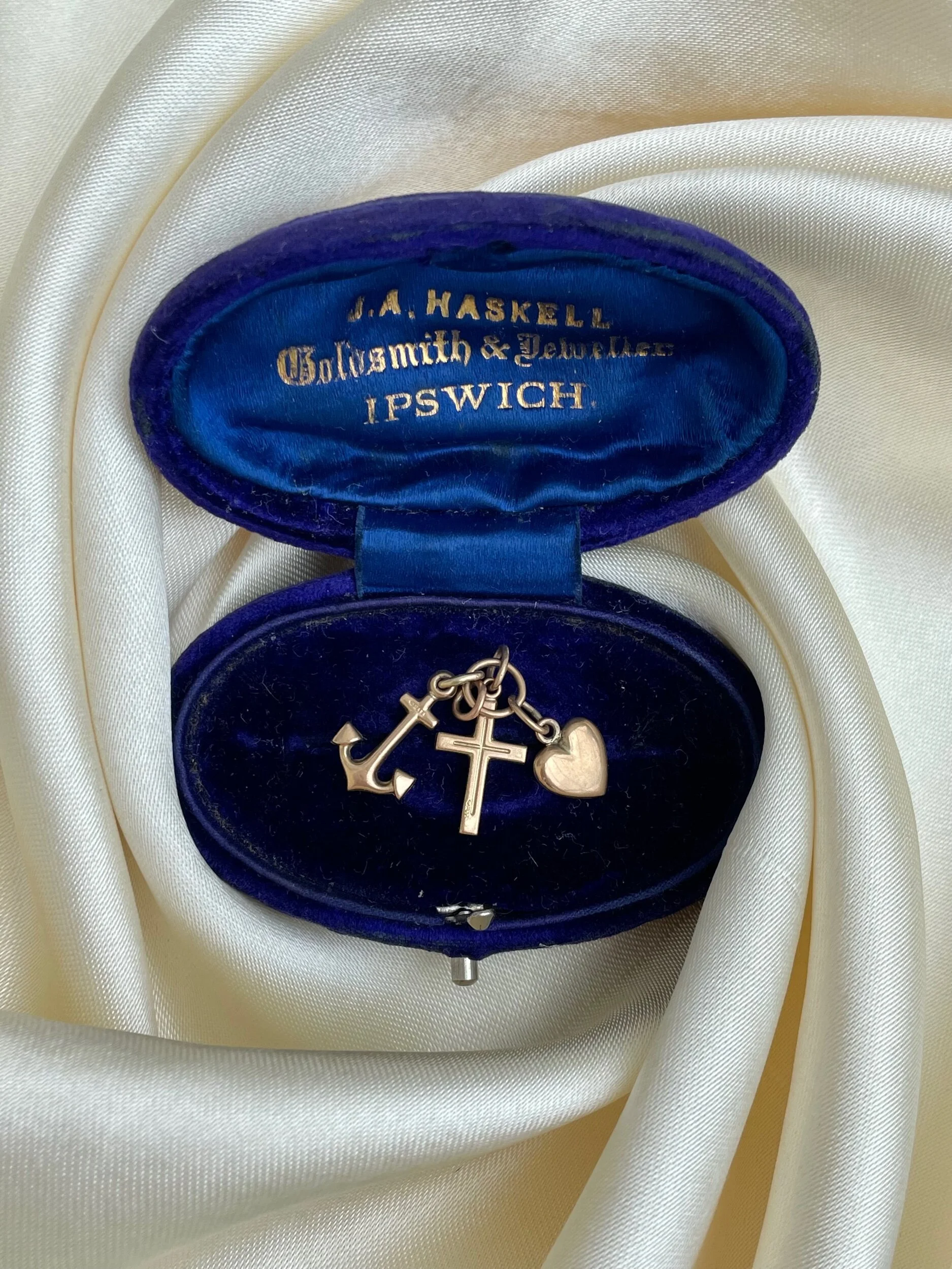 A46ADD66-33B2-4540-8A9A-AE6766401430