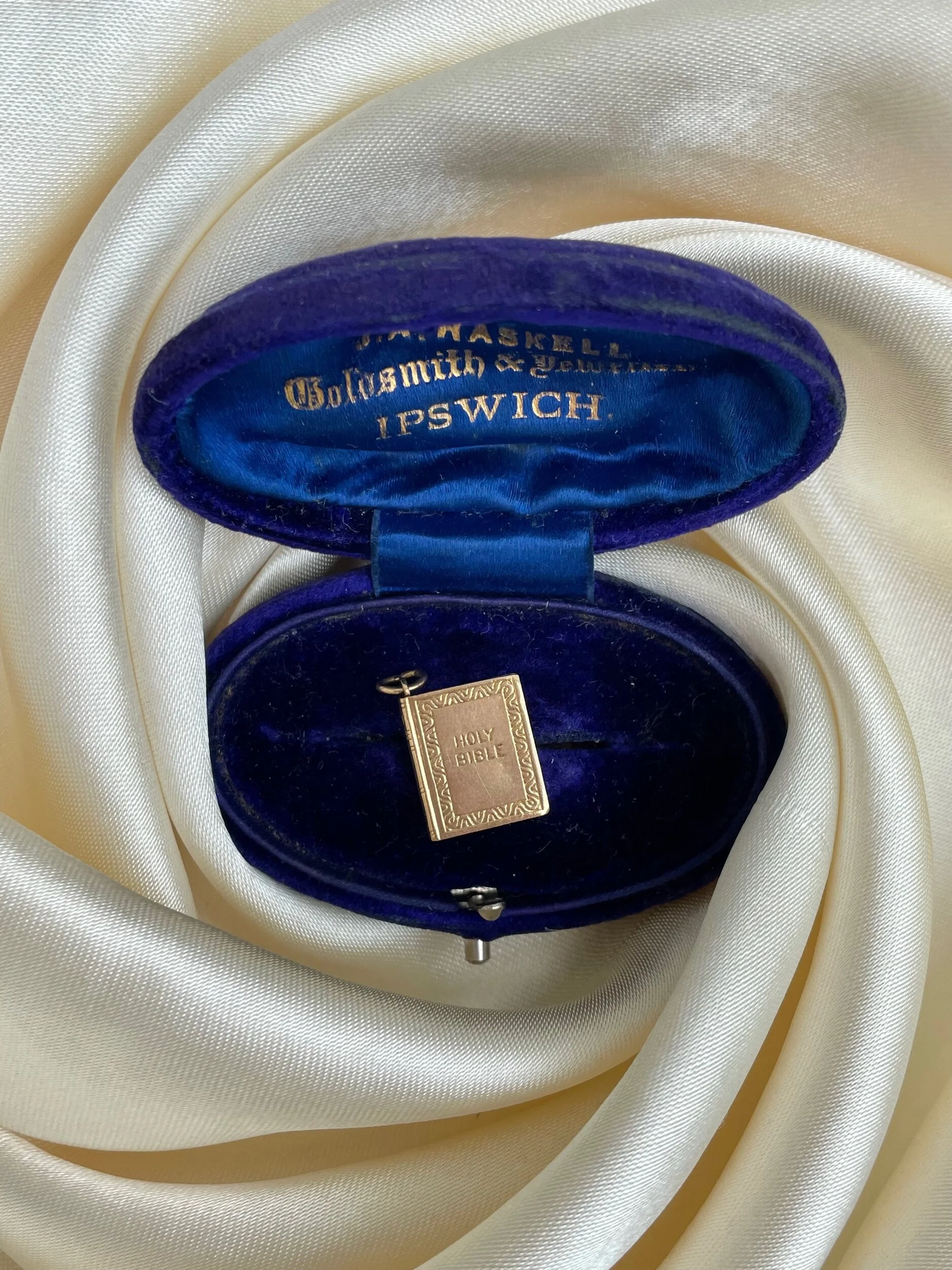 C171F644-D5E5-4244-A3E9-86FEA0B5FE34