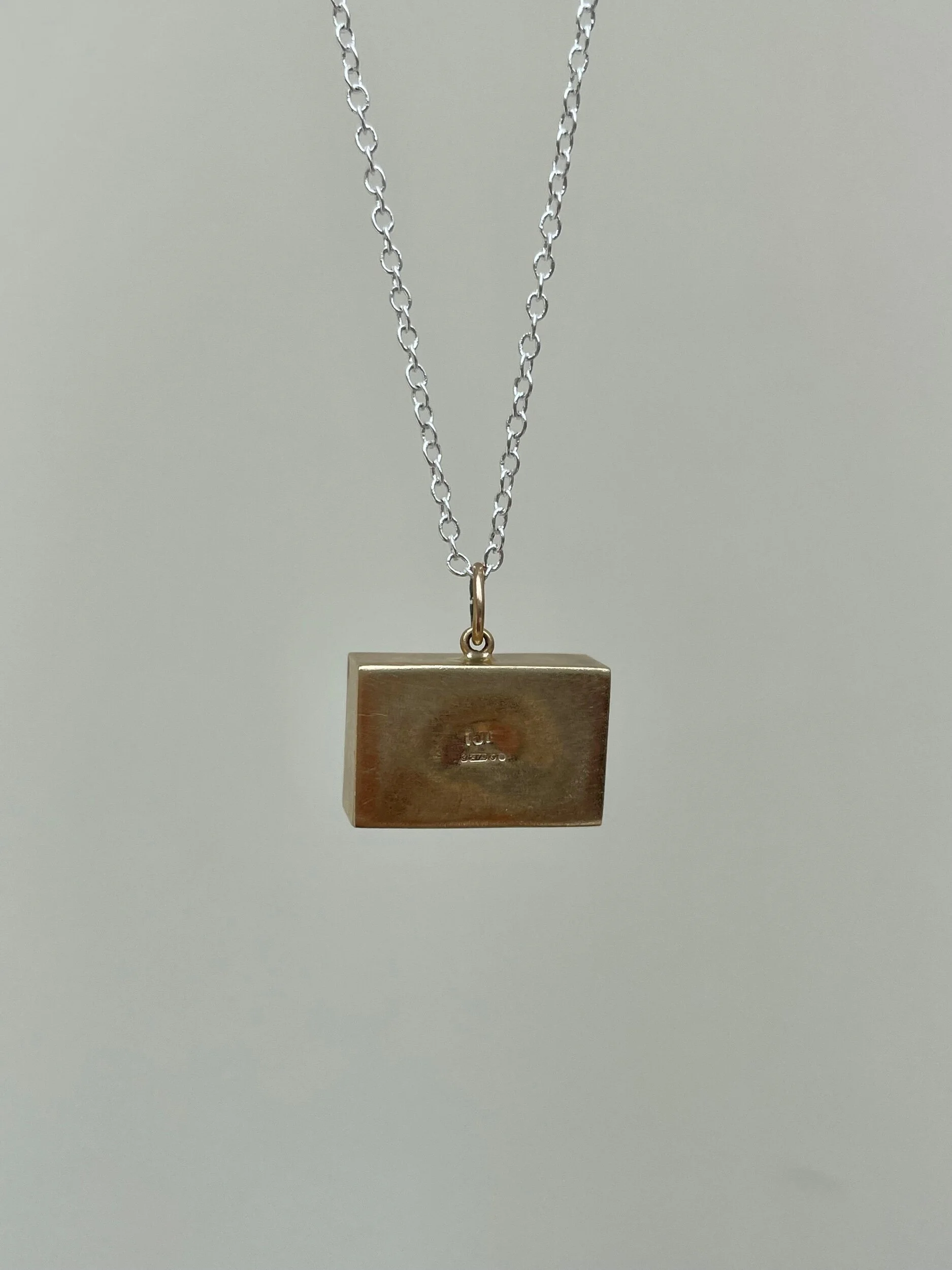 98F372F8-215A-49B5-9643-8E57A1BB81D5