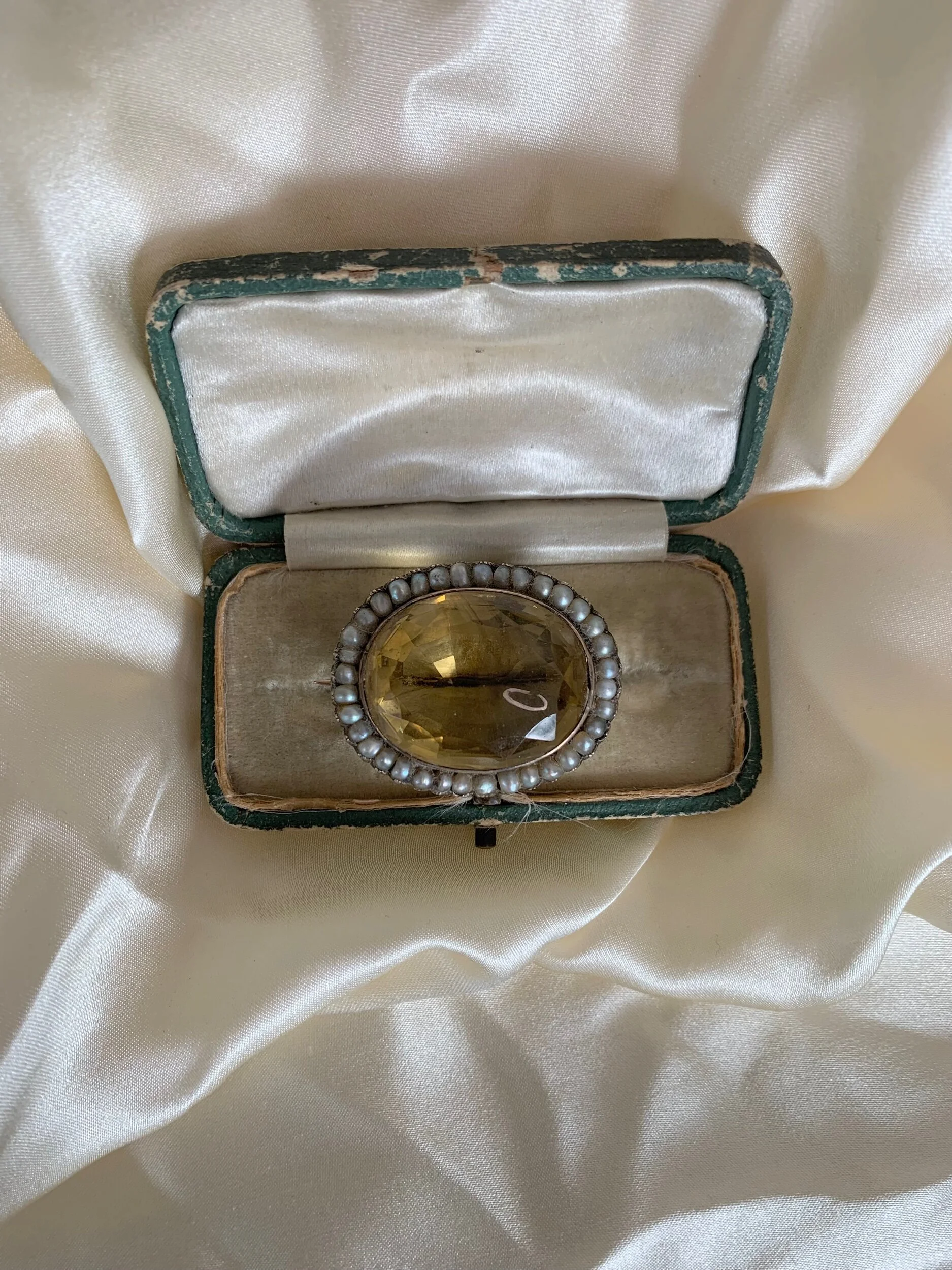 28715B99-F1FE-41C3-A785-2CADC8BF618B