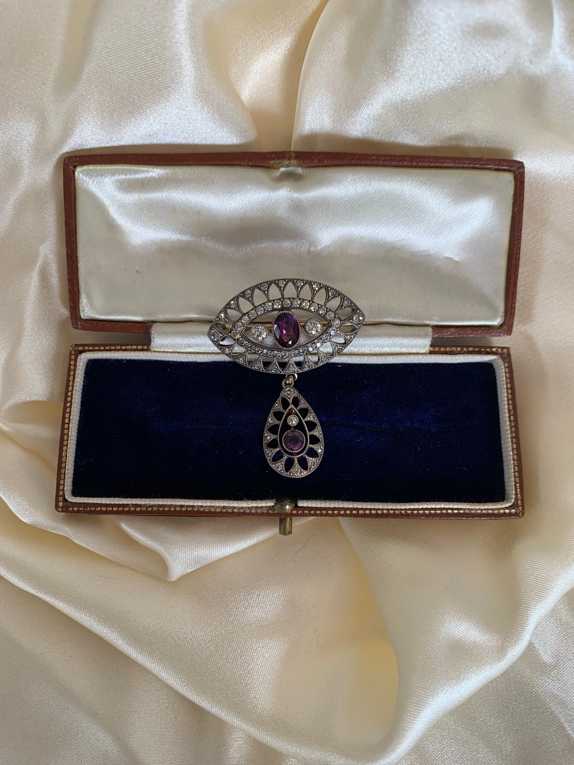 4F04DC90-C25A-48BD-9051-B90493BE3767