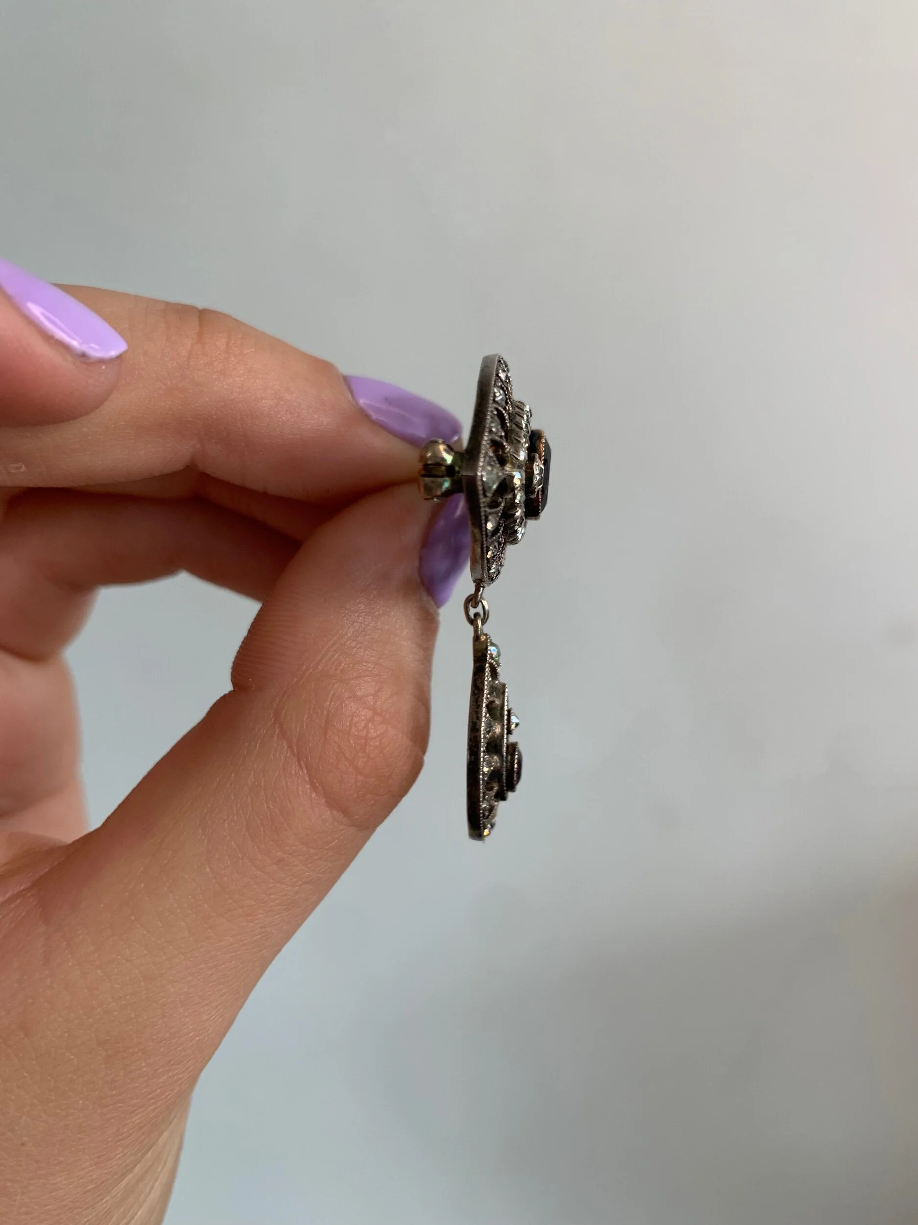 38055C2D-F7E1-4D89-AEEB-090F49D75958