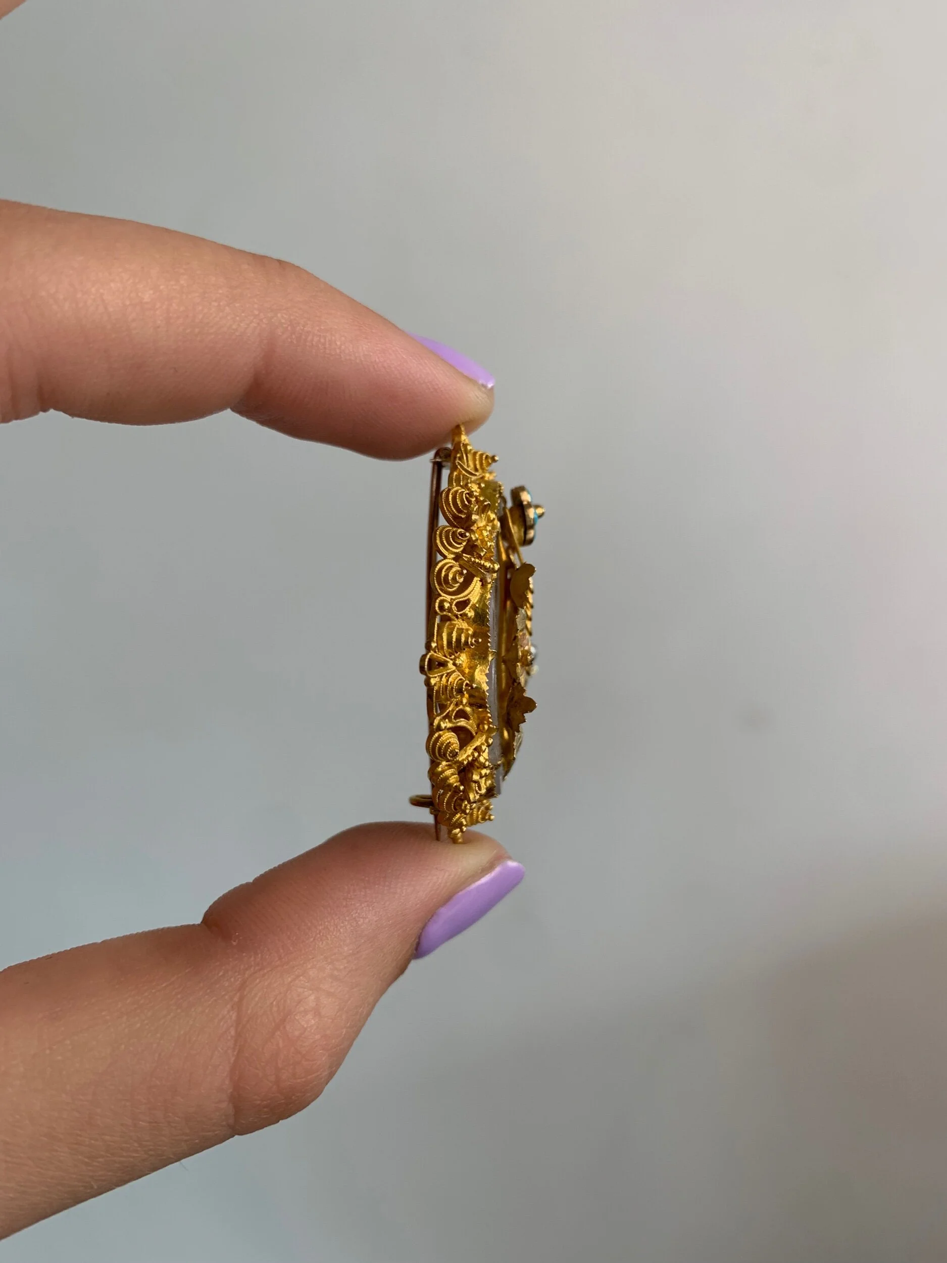 9EEA63E1-114D-495E-9D88-FD6FC243770B