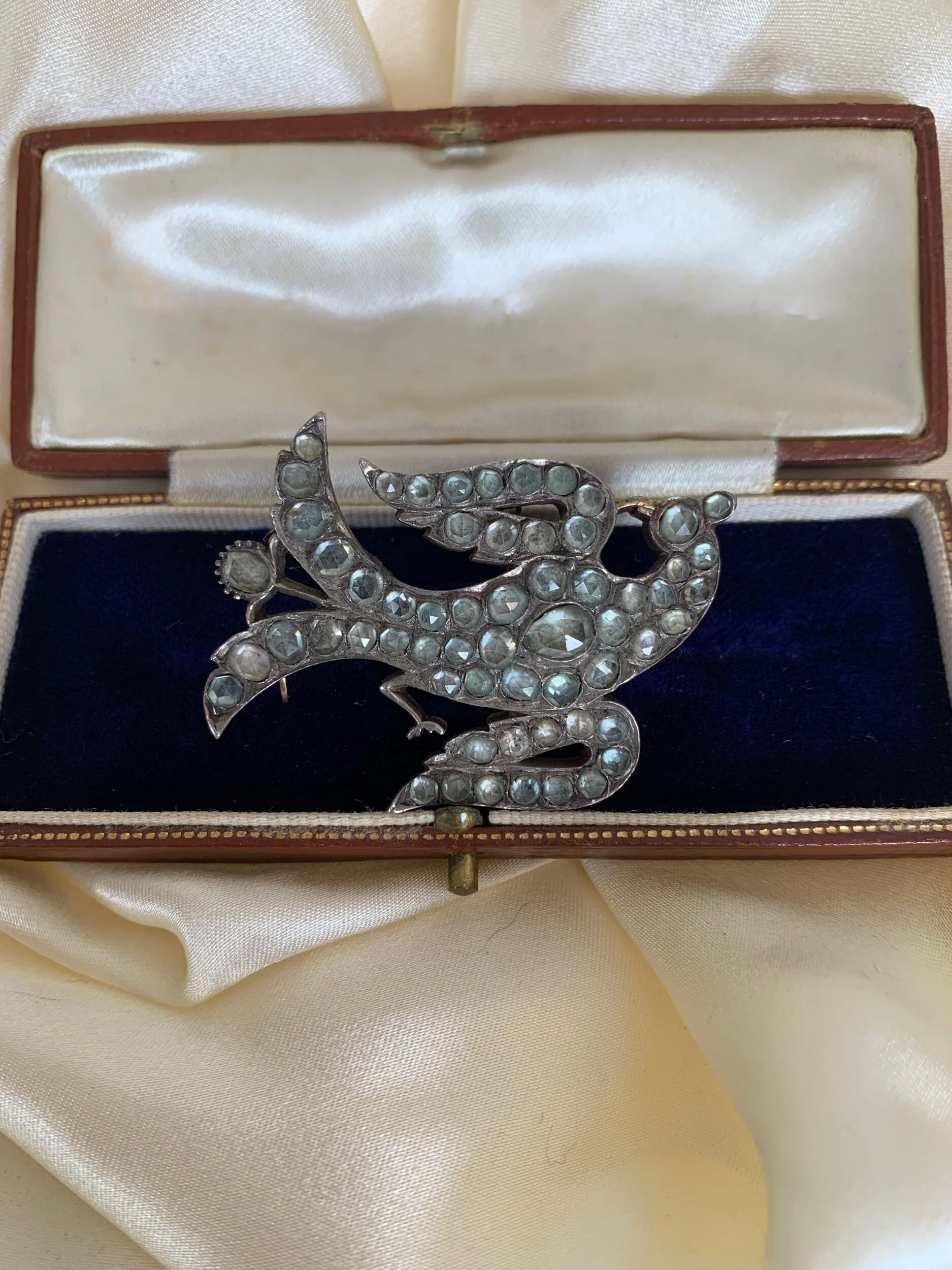 90097FEC-525A-4DA5-B0F4-D53CFC96F583