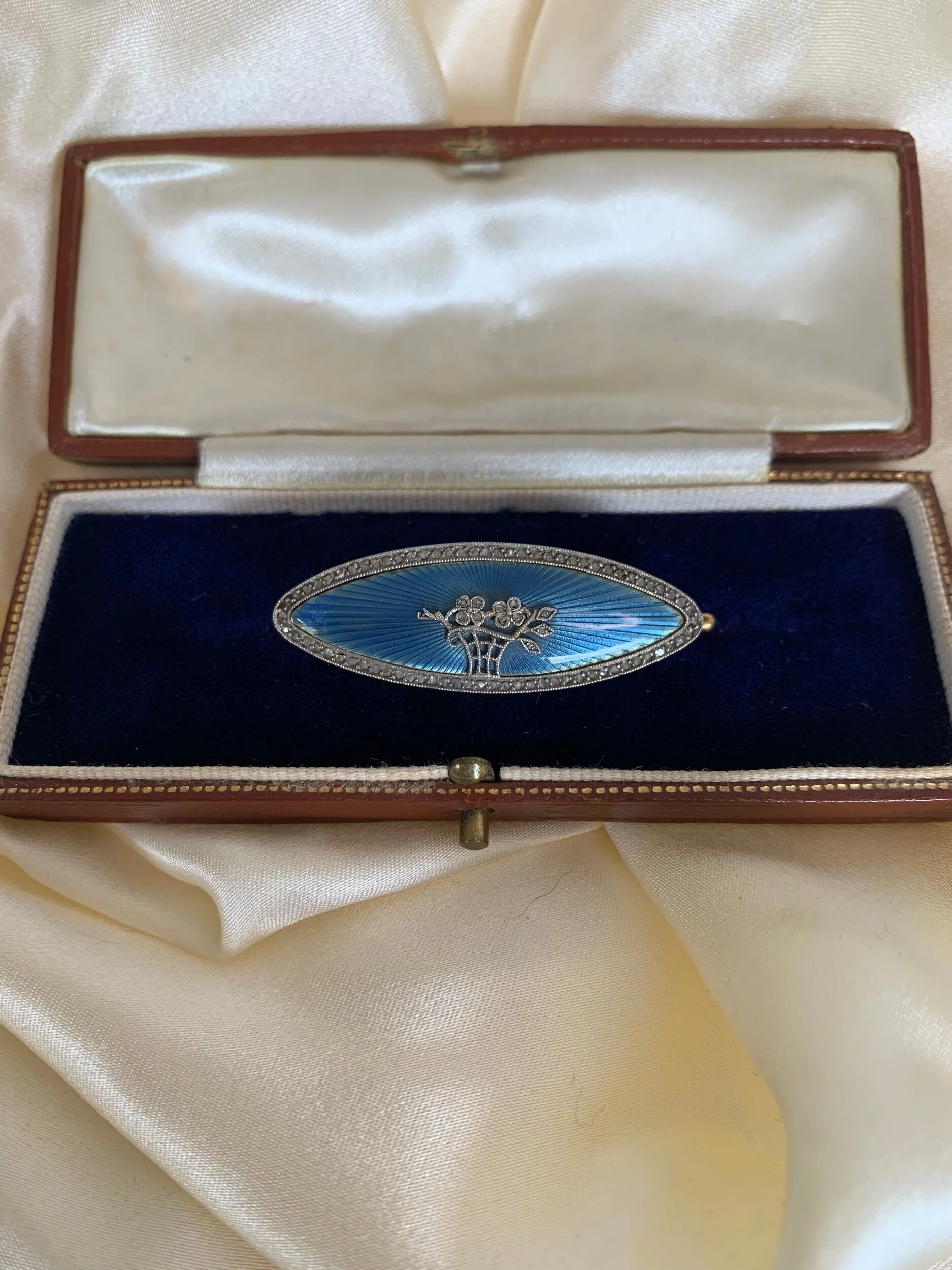 70BAFF31-336B-46BB-BB8E-D9A120ACAF59