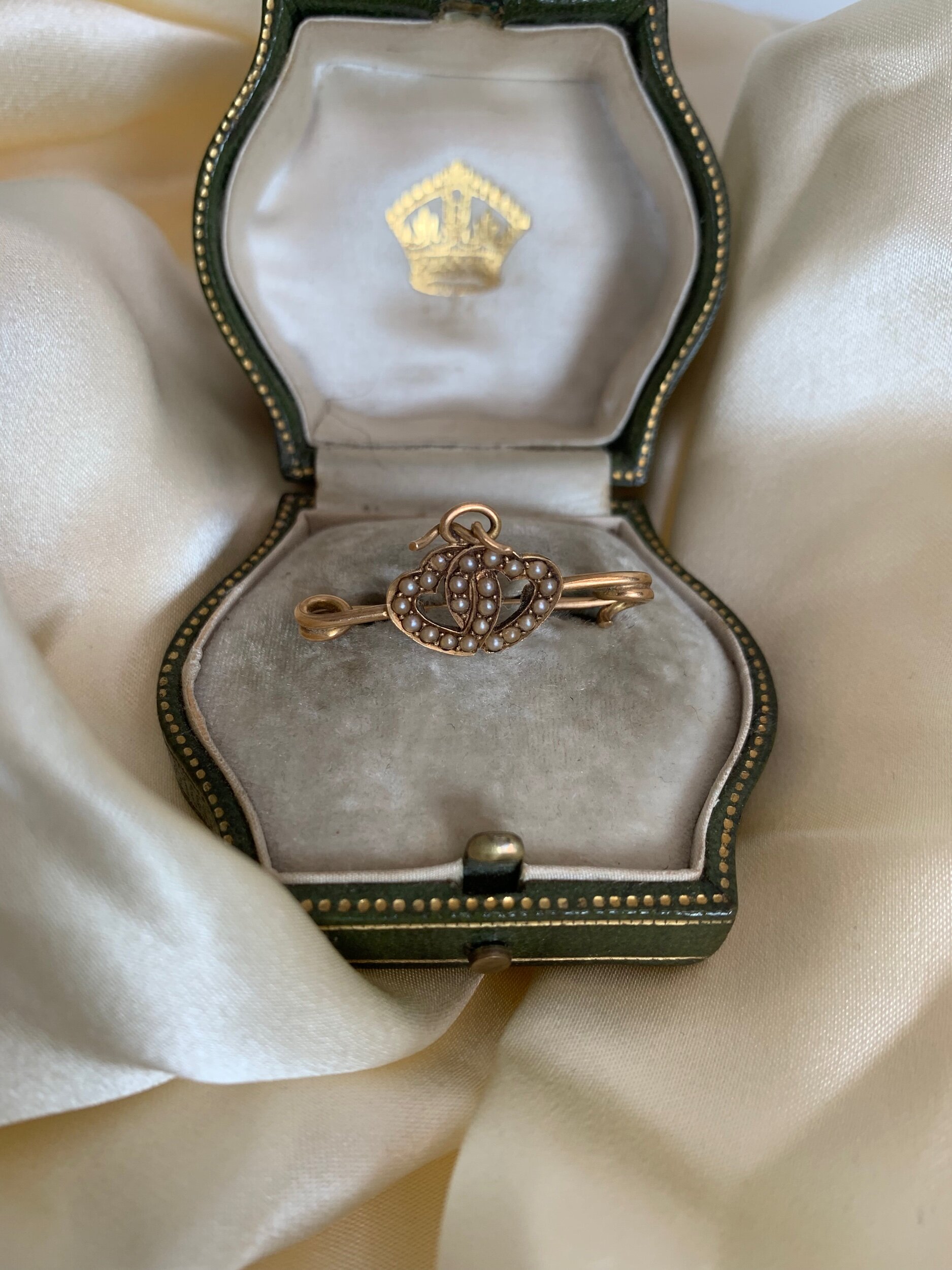 5B8EB8B7-843C-4C31-9B91-5CC118272FB8