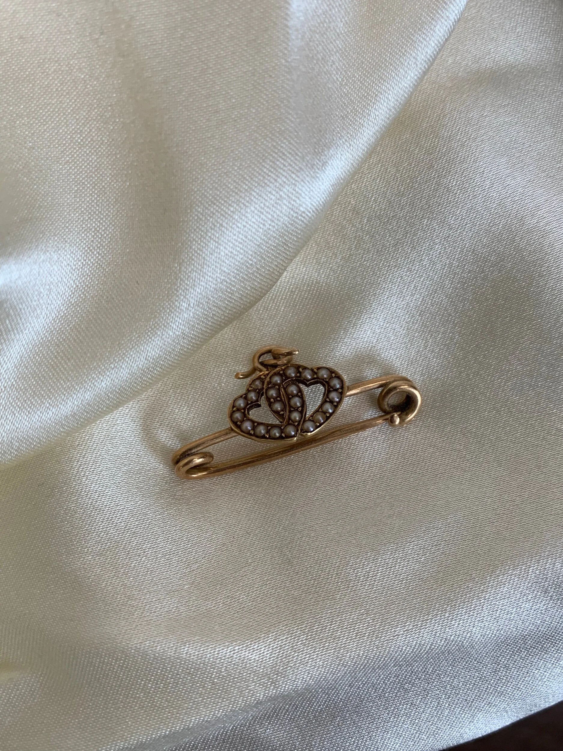 E9938196-7A47-4116-80F5-9F664A640529