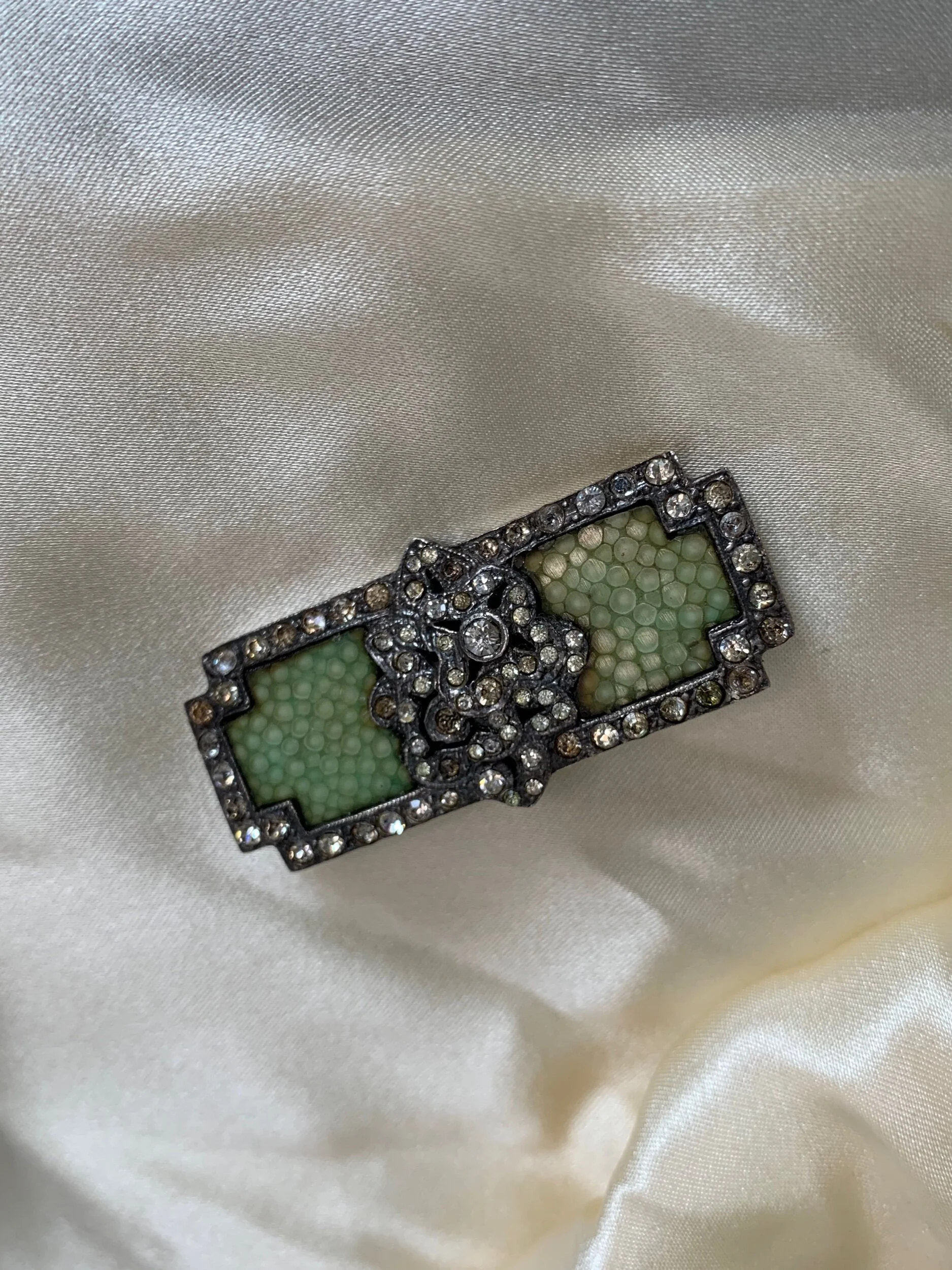 511F2549-E079-49D0-97FF-6E6523CF7DC8