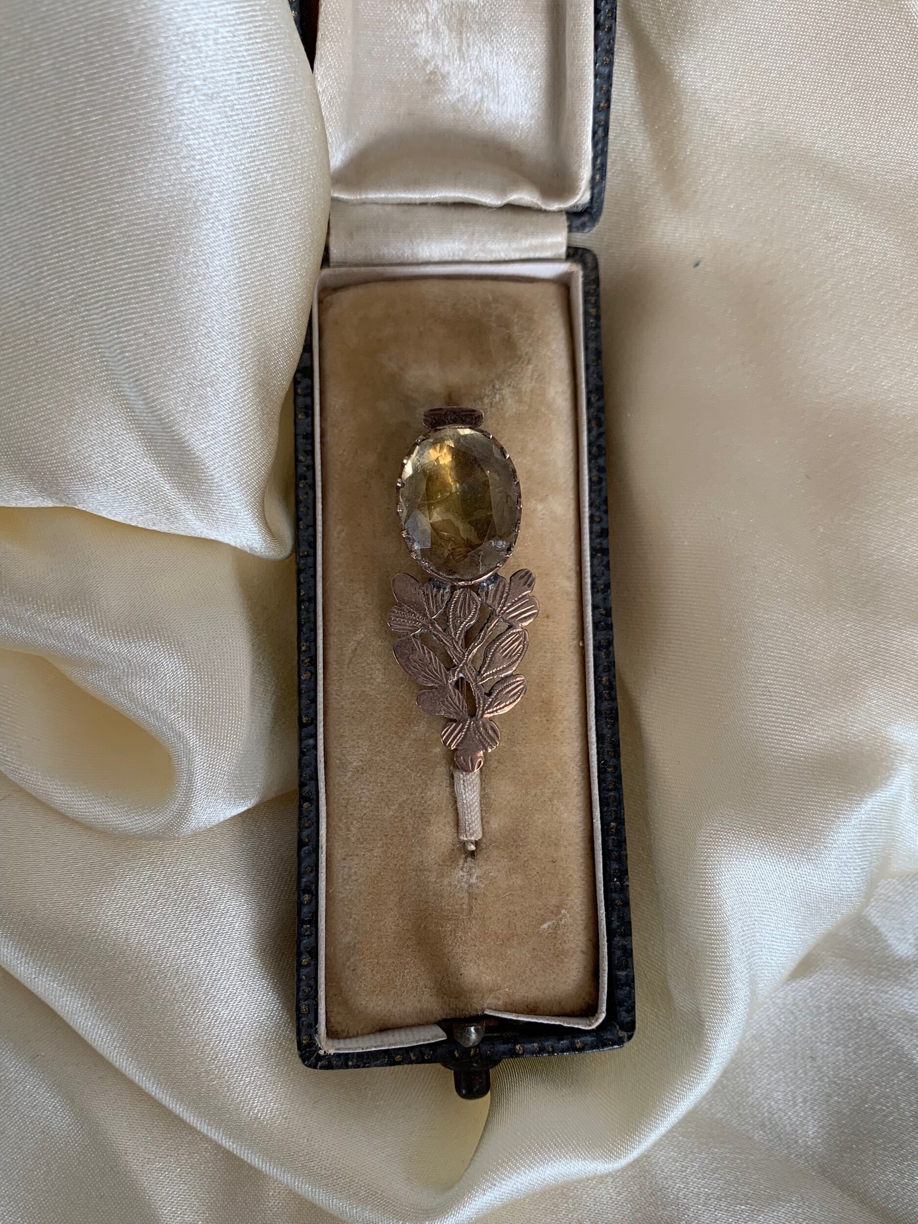 E904261B-E930-4FF1-8005-DFCE2D1543C1