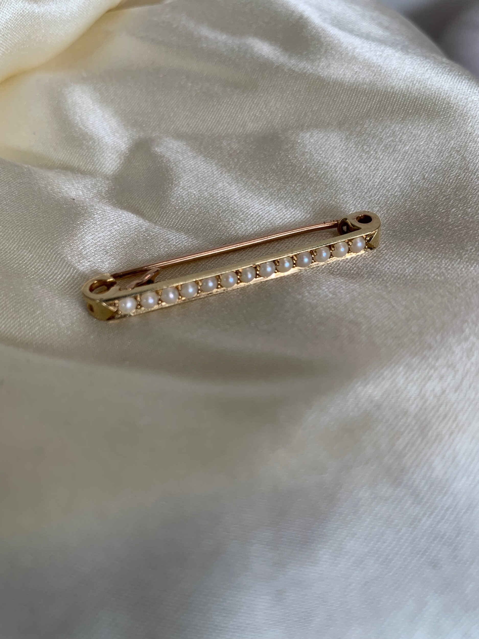 3E2AC81B-3BD1-49BD-9773-F8C49B021F63