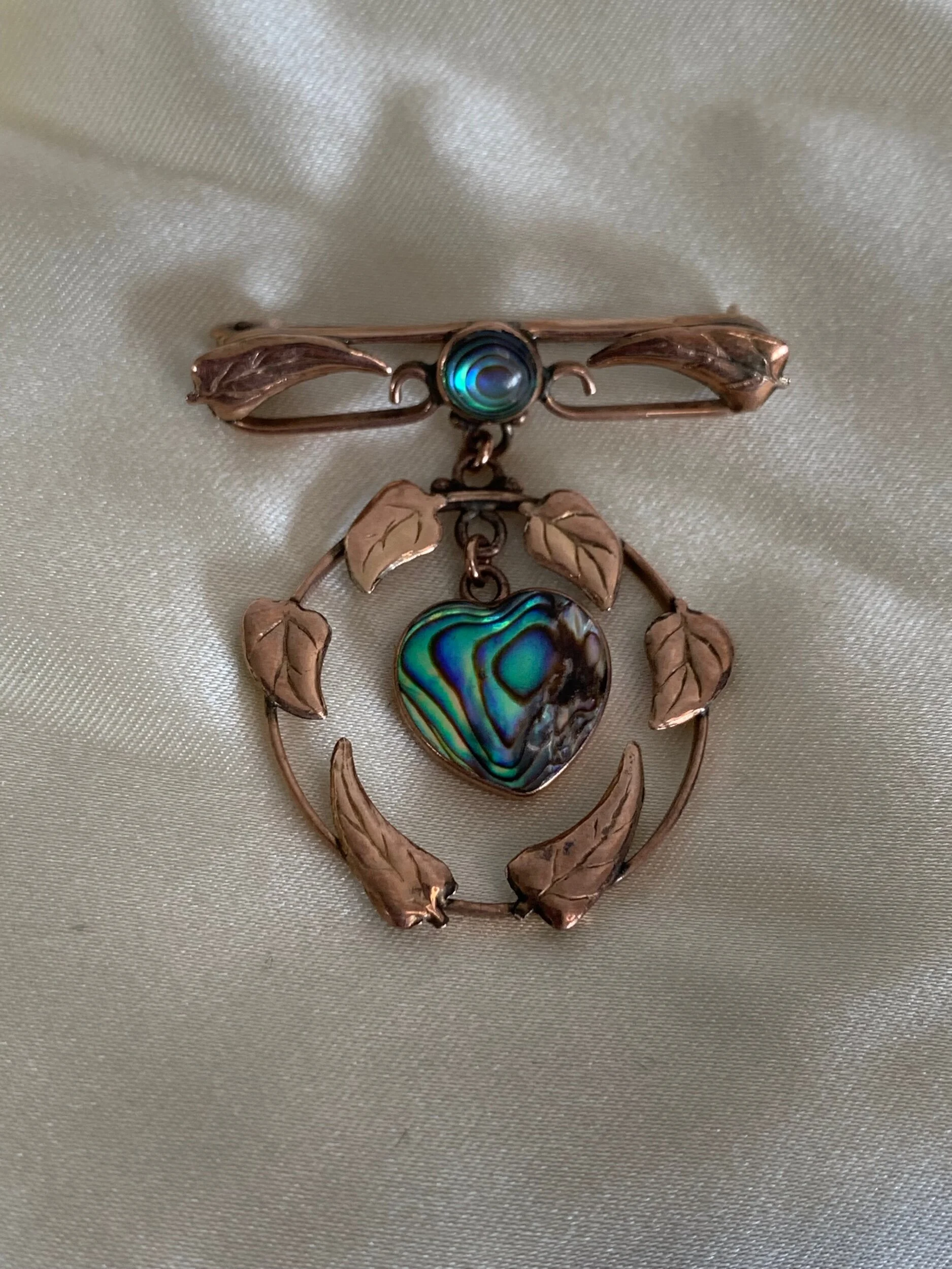 1DB833EF-12E7-494D-85D8-8AB944084FEC