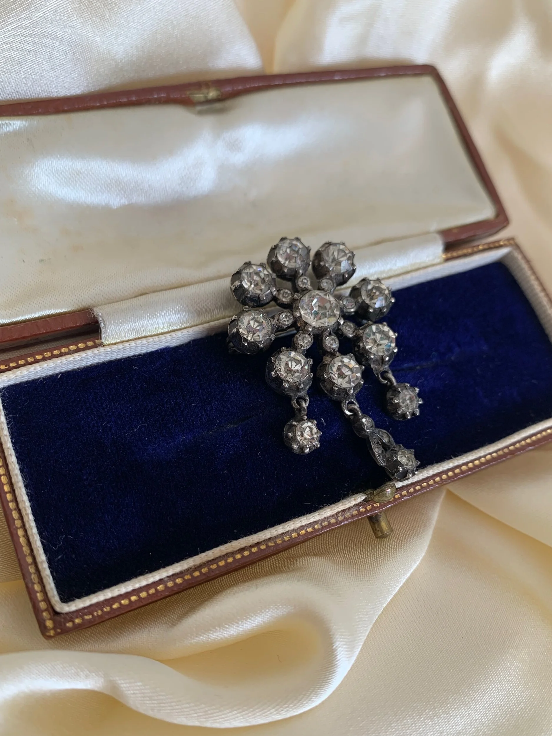 99DA8156-16AB-45AF-BD51-BC1BE260DA1C