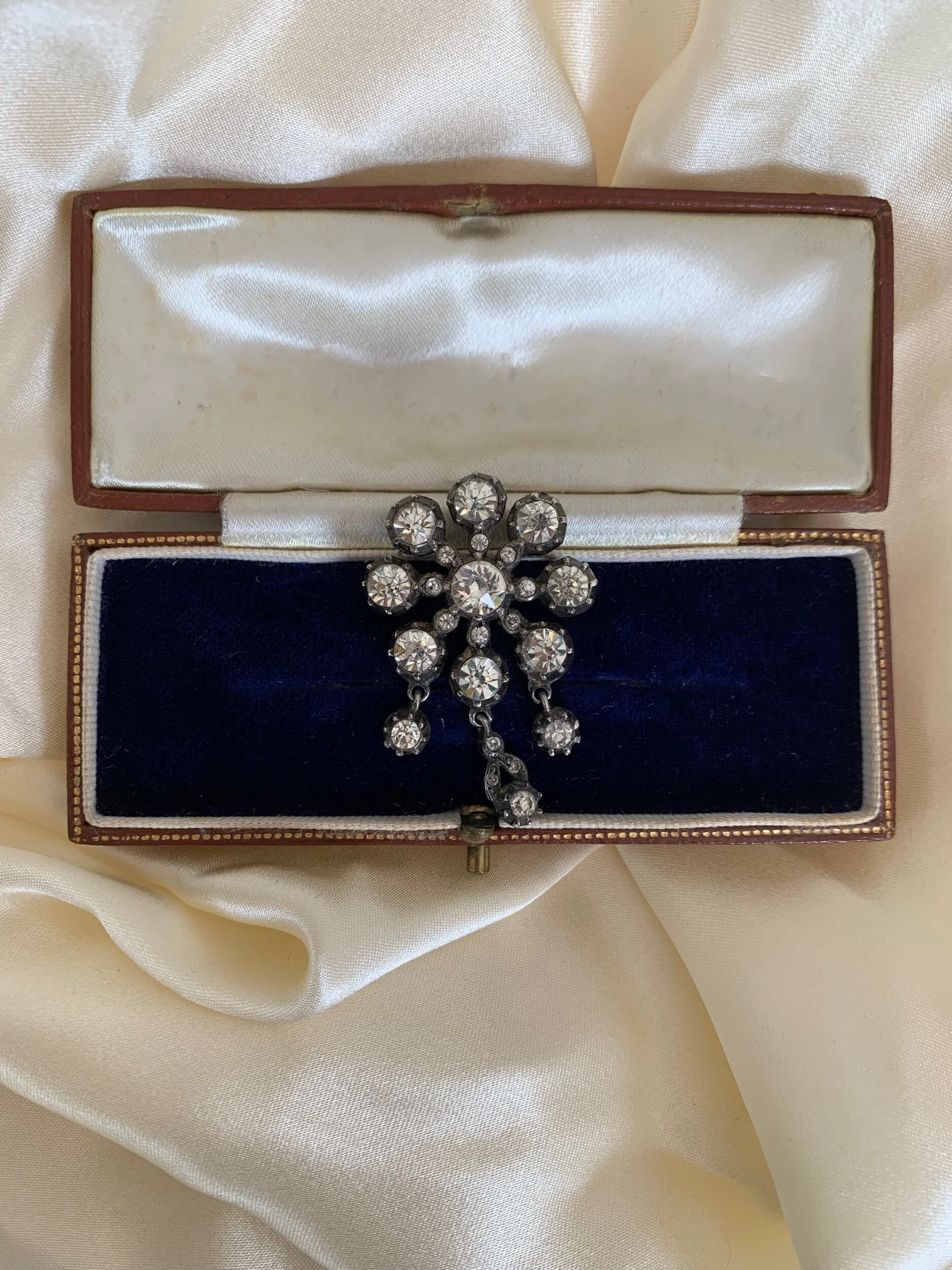 A2D8CDED-5E90-4692-A5BB-52B4668B3180