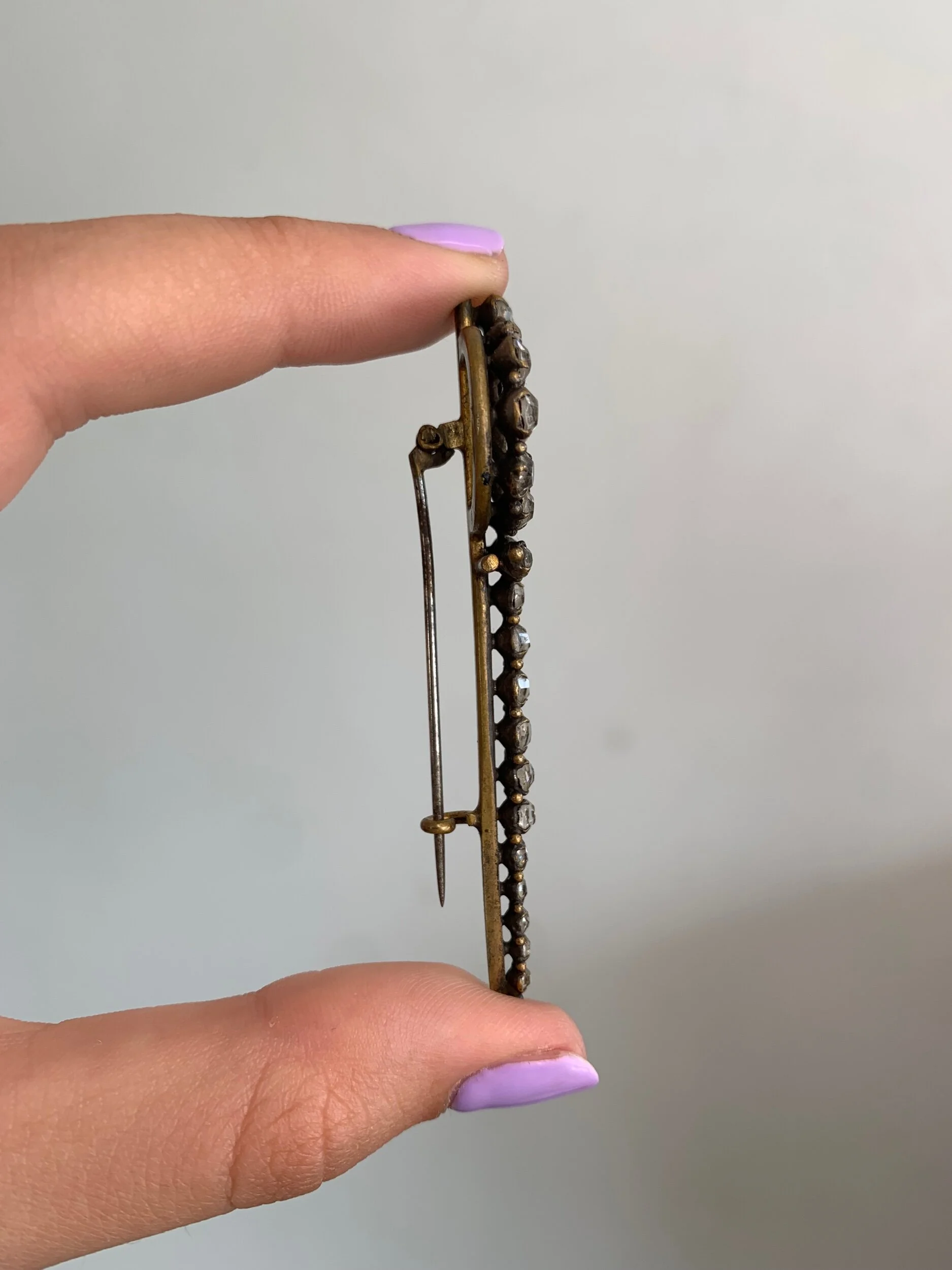 32A2F86F-96E6-4A4F-97E7-7B4B7F3F33D6