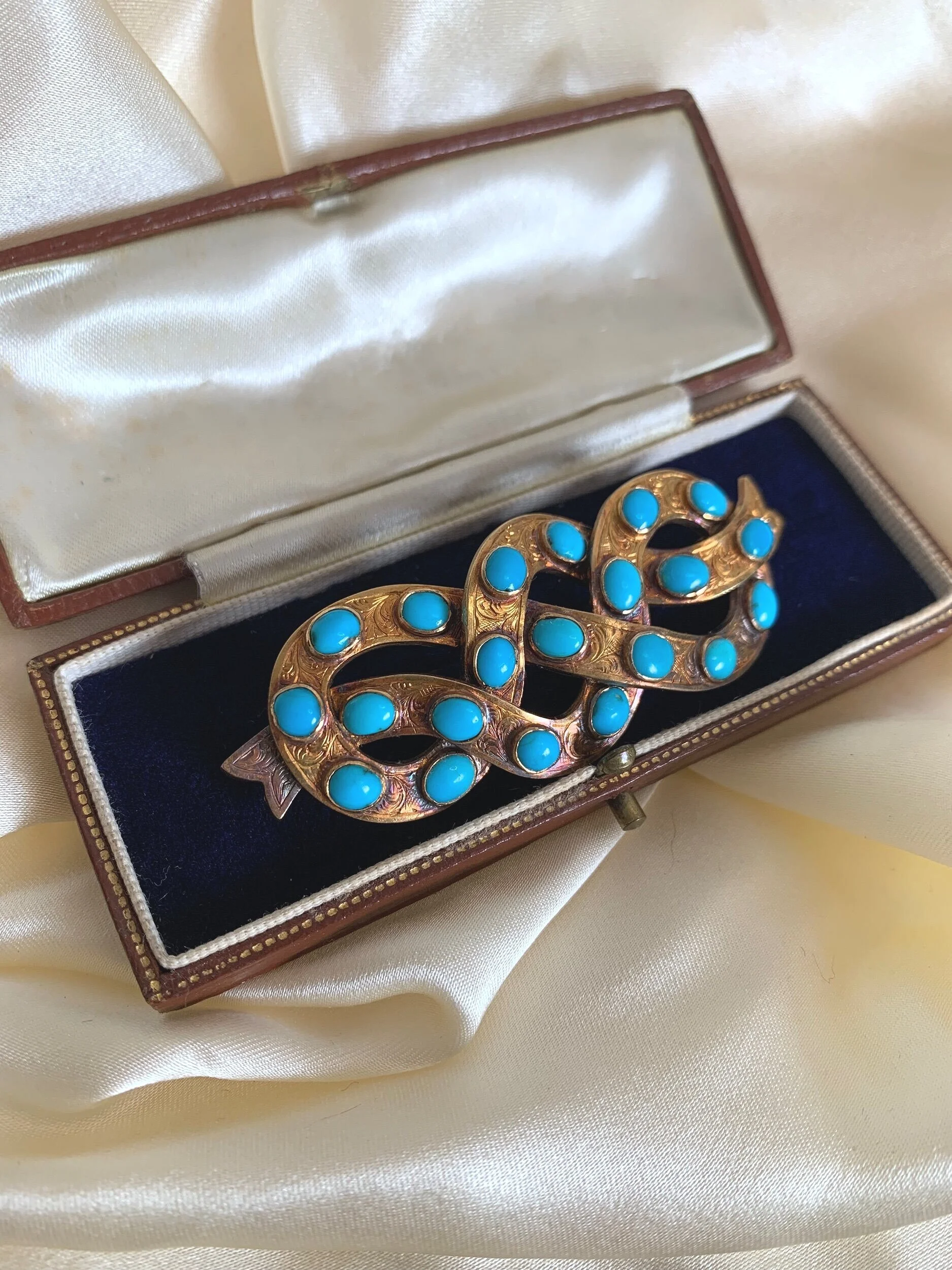 83EF2490-27AB-4A64-8EB7-A321E76FB054